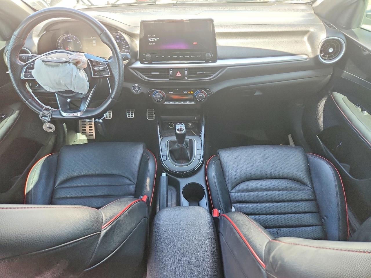 2023 Kia Forte Gt White vin: 3KPF44AC4PE538085