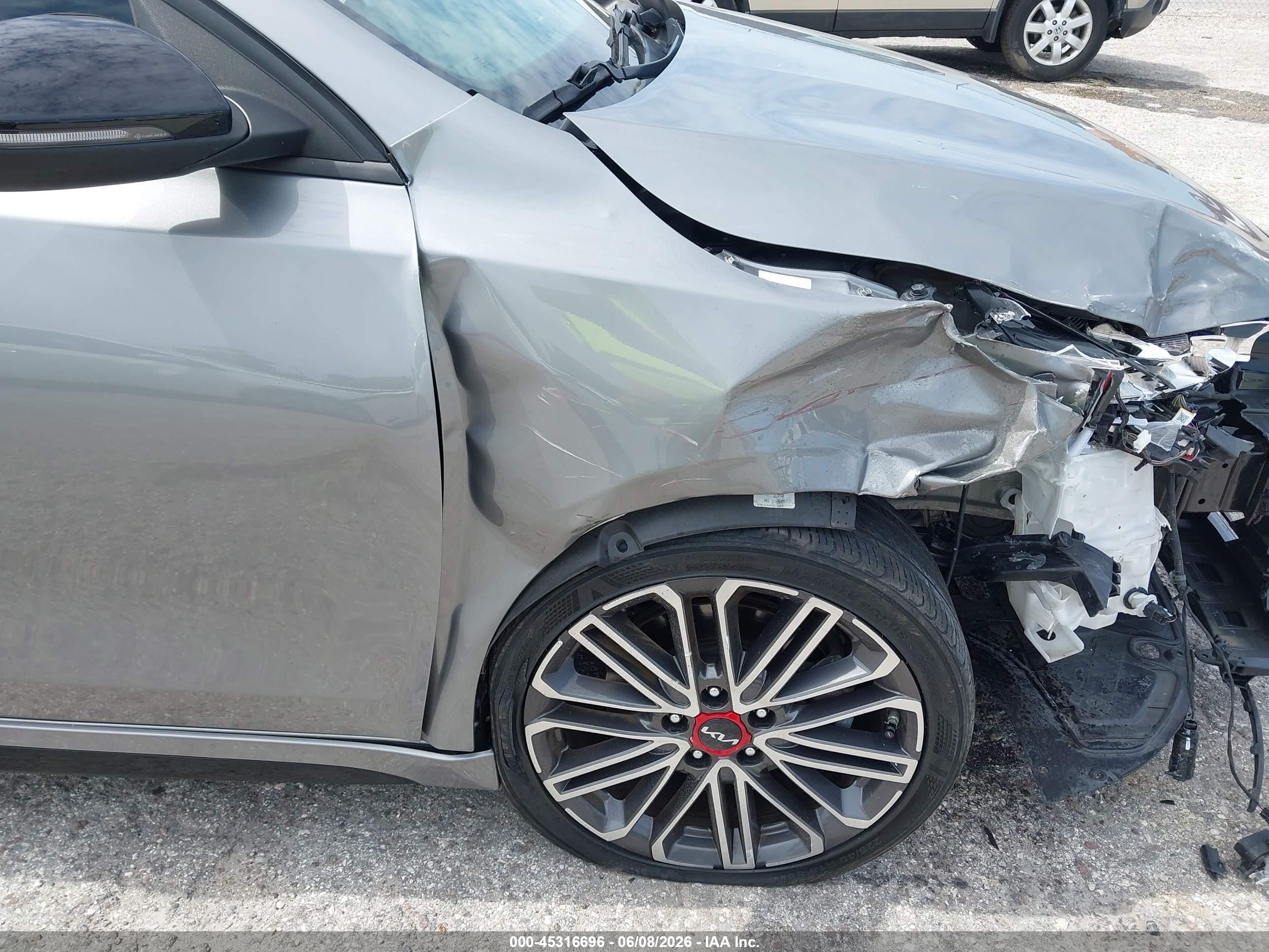 2023 Kia Forte Gt Серый vin: 3KPF44AC5PE503393
