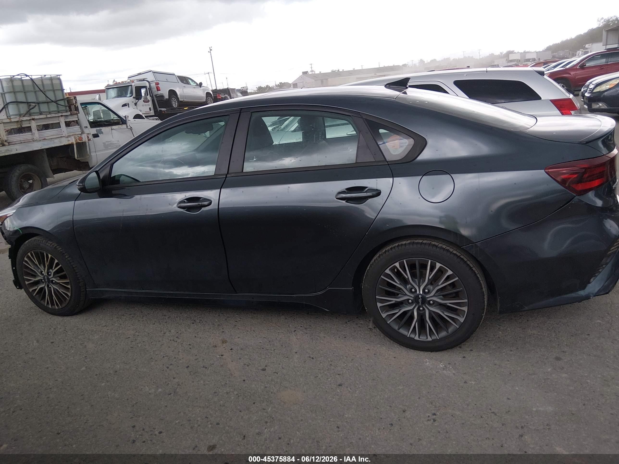 2023 Kia Forte Gt-line Gray vin: 3KPF54AD0PE553978