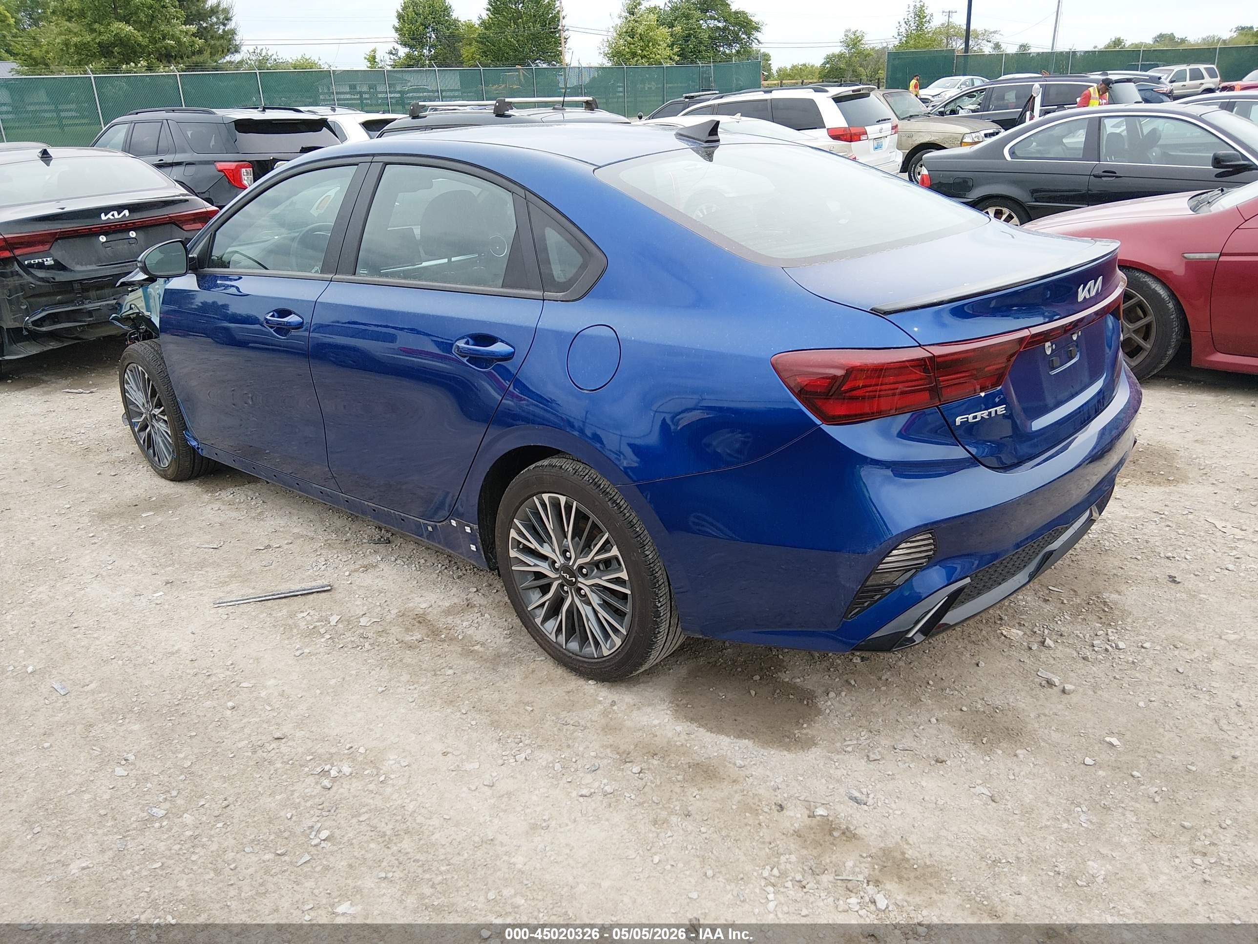 2024 Kia Forte Gt-line Blue vin: 3KPF54AD0RE757585
