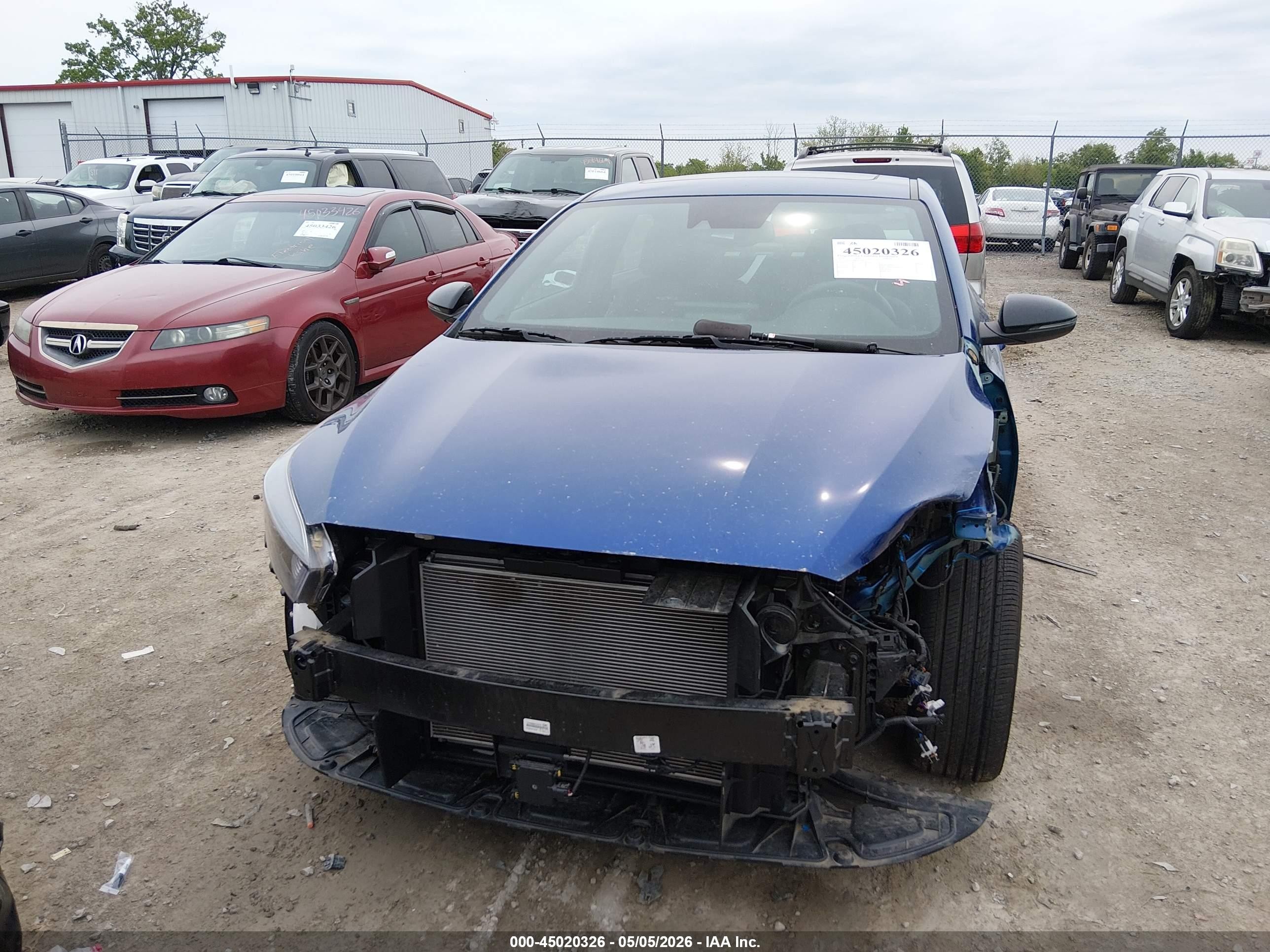 2024 Kia Forte Gt-line Blue vin: 3KPF54AD0RE757585
