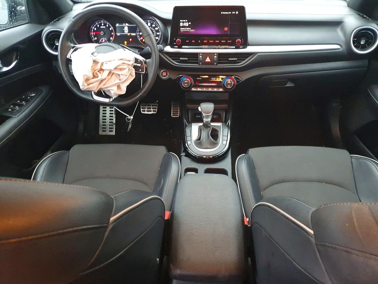 2024 Kia Forte Gt Line Gray vin: 3KPF54AD0RE822418
