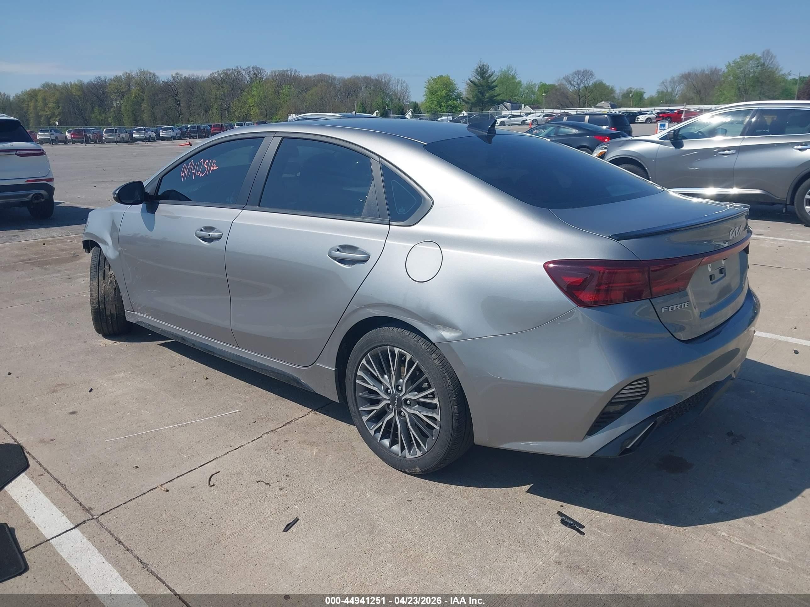 2024 Kia Forte Gt-line Gray vin: 3KPF54AD1RE705625