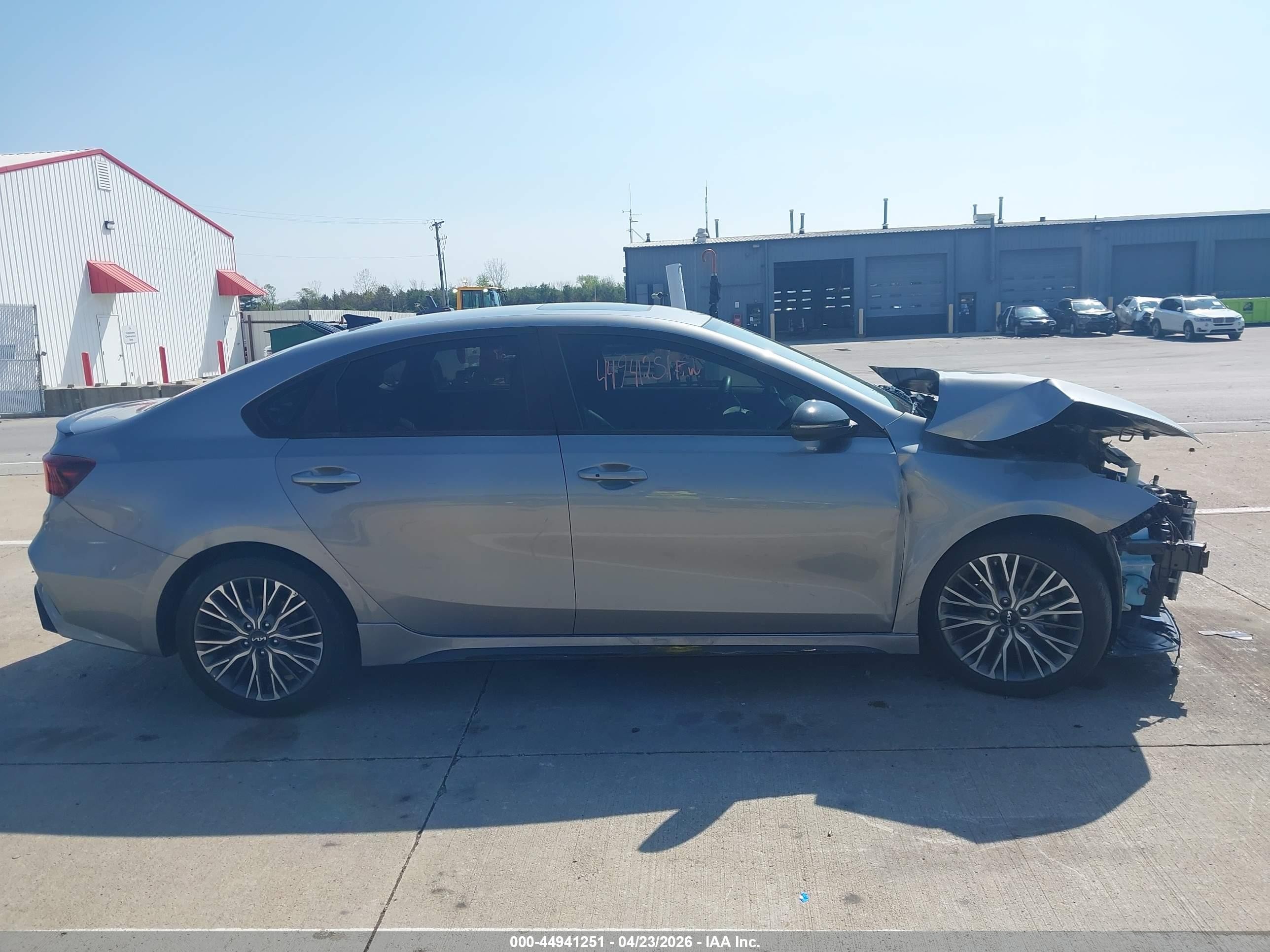 2024 Kia Forte Gt-line Gray vin: 3KPF54AD1RE705625