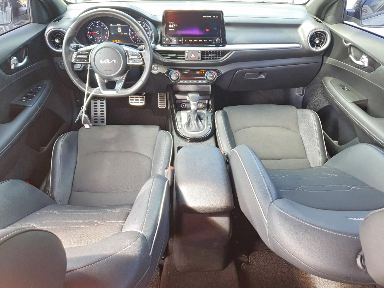 2024 Kia Forte Gt-line Gray vin: 3KPF54AD1RE784326