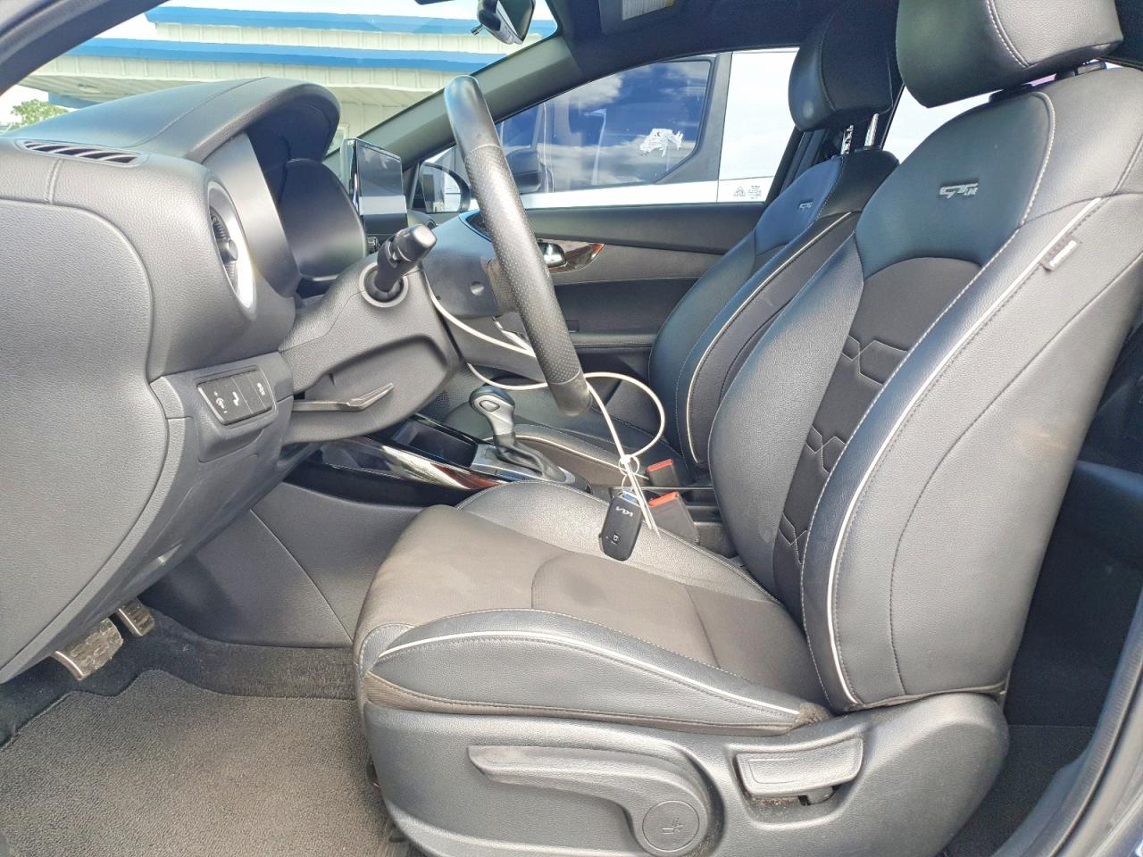 2024 Kia Forte Gt-line Gray vin: 3KPF54AD1RE784326