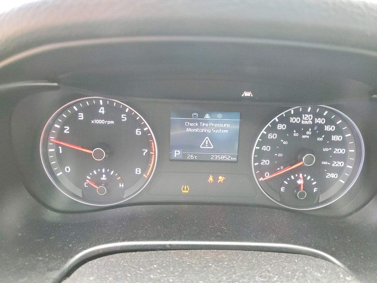 2019 Kia Forte Ex White vin: 3KPF54AD3KE109924