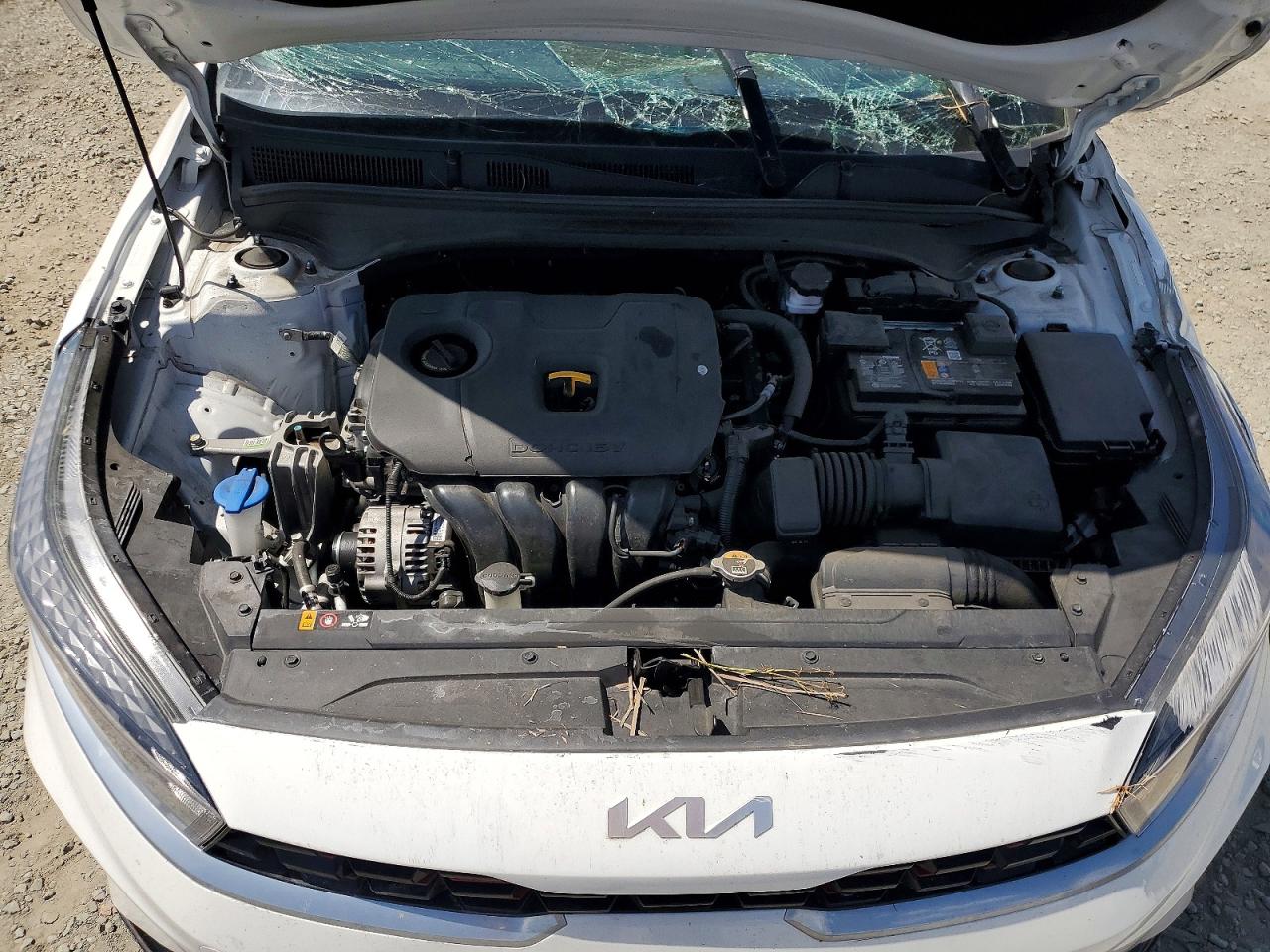 2023 Kia Forte Gt Line White vin: 3KPF54AD5PE592257