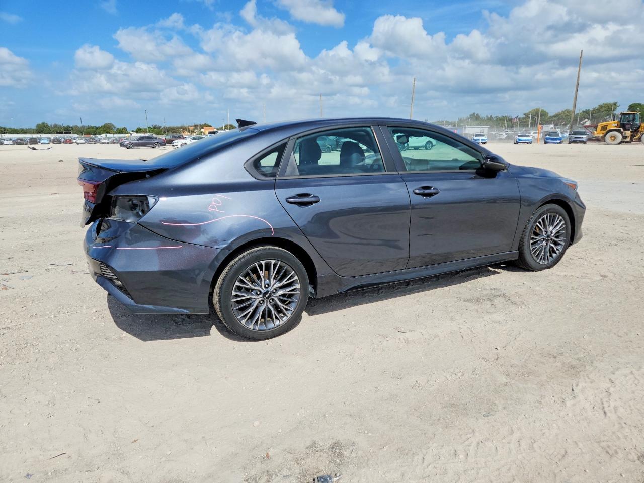 2022 Kia Forte Gt Line Blue vin: 3KPF54AD7NE489709