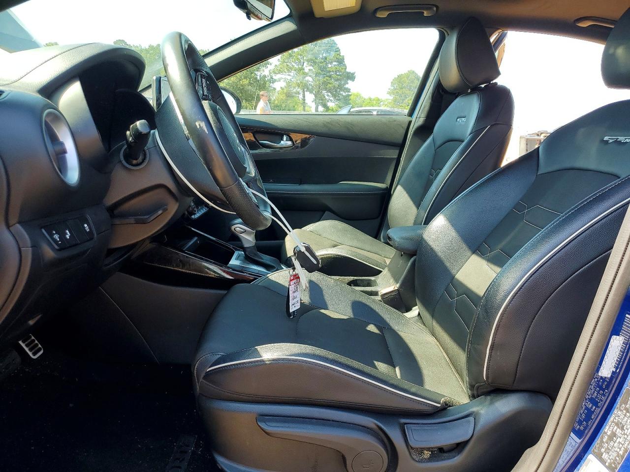 2024 Kia Forte Gt Line Blue vin: 3KPF54AD7RE825011