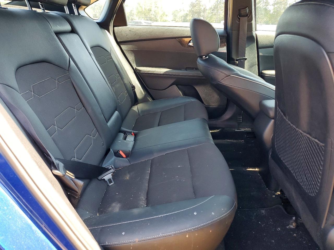 2024 Kia Forte Gt Line Blue vin: 3KPF54AD7RE825011