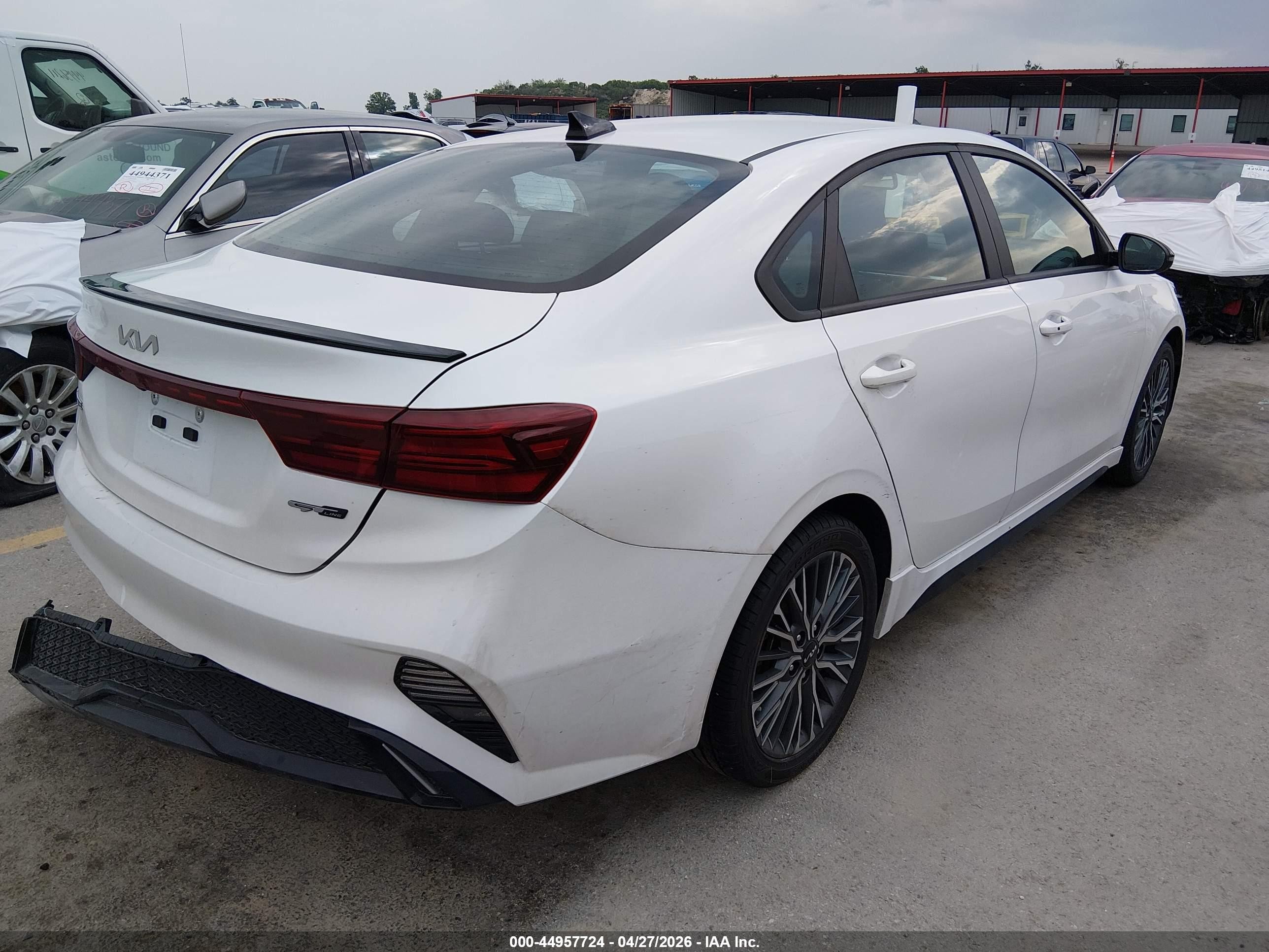2023 Kia Forte Gt-line White vin: 3KPF54AD8PE654315
