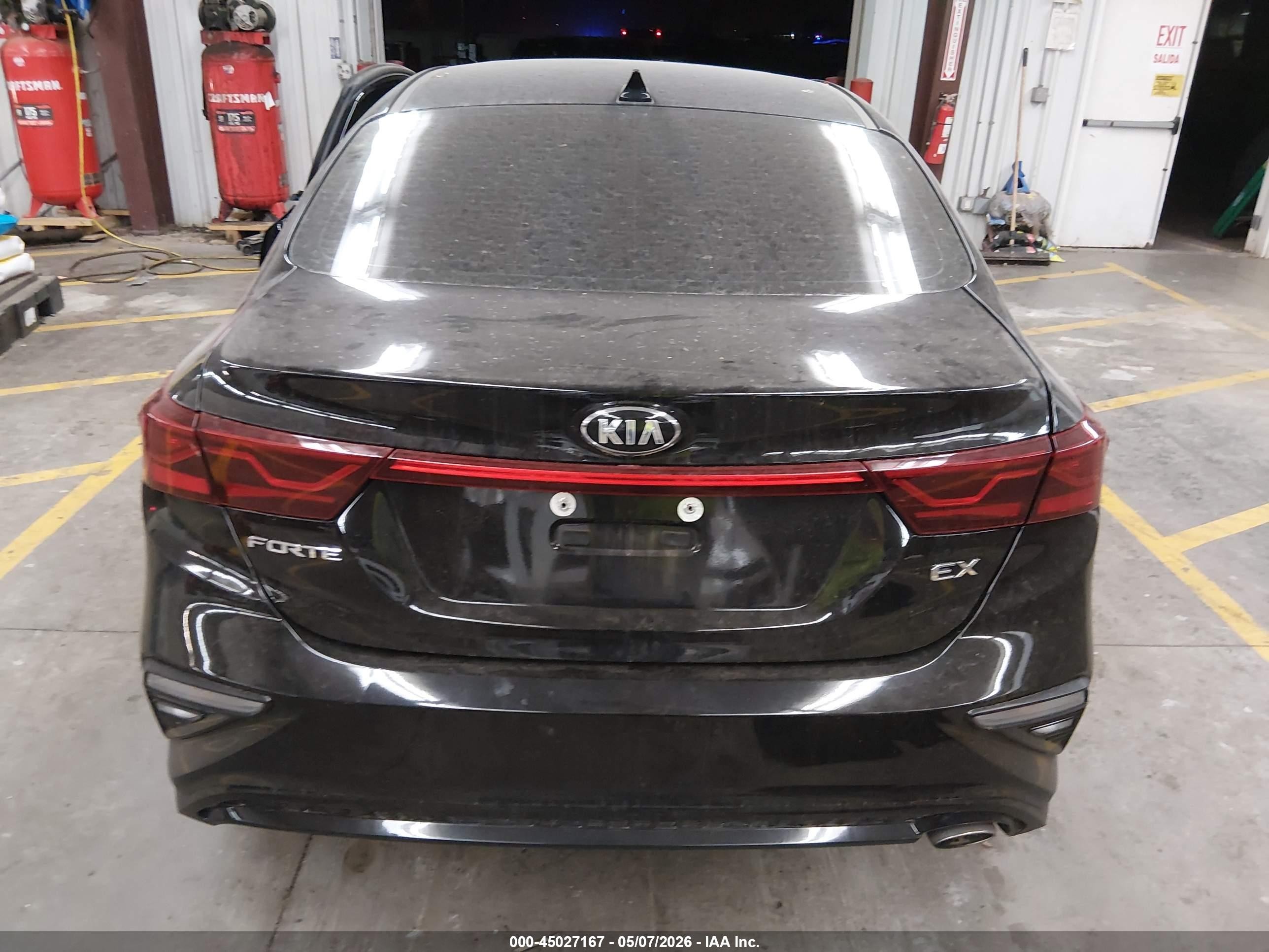 2021 Kia Forte Ex Black vin: 3KPF54AD9ME308057