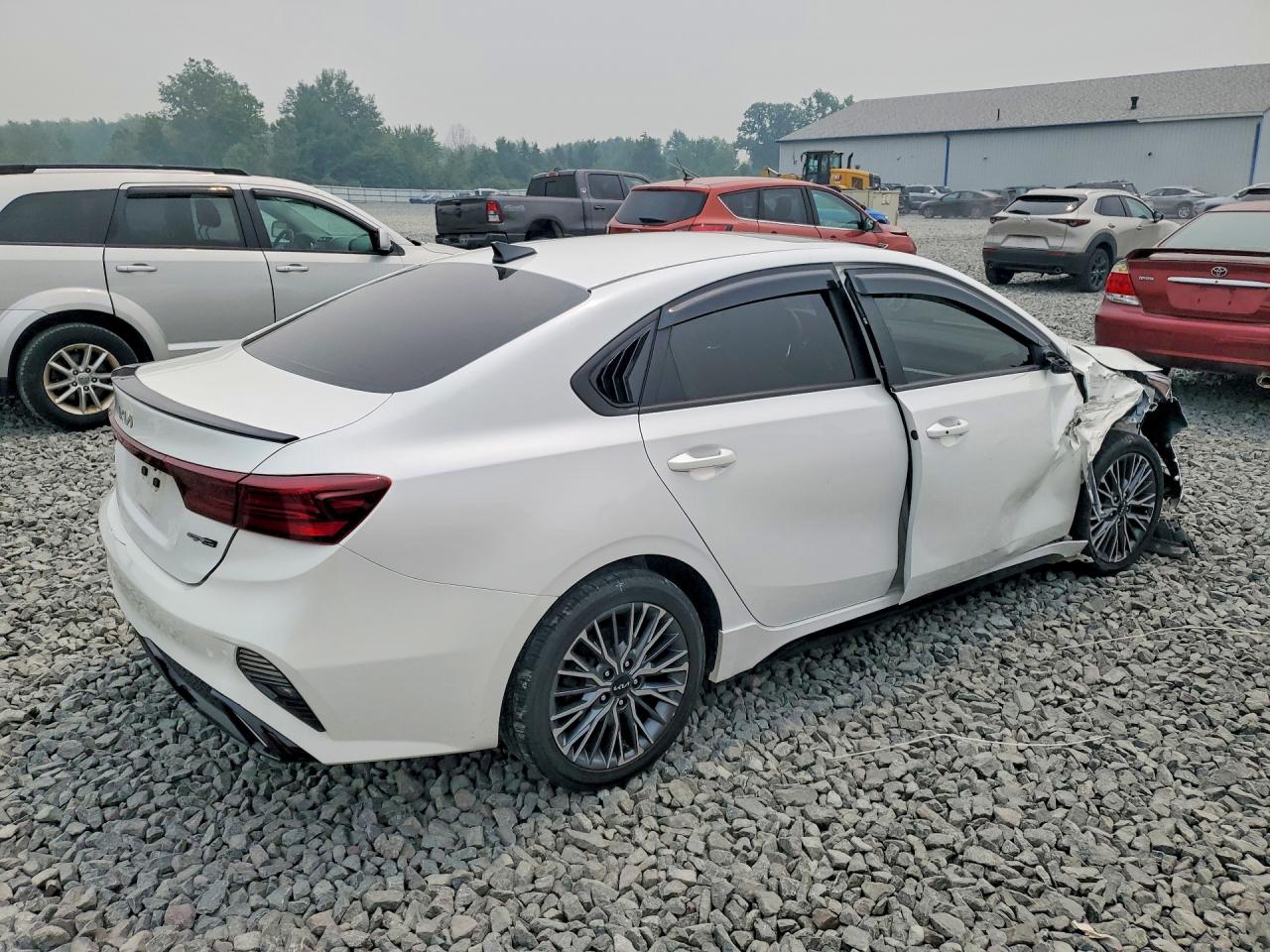 2022 Kia Forte Gt Line White vin: 3KPF54AD9NE491736