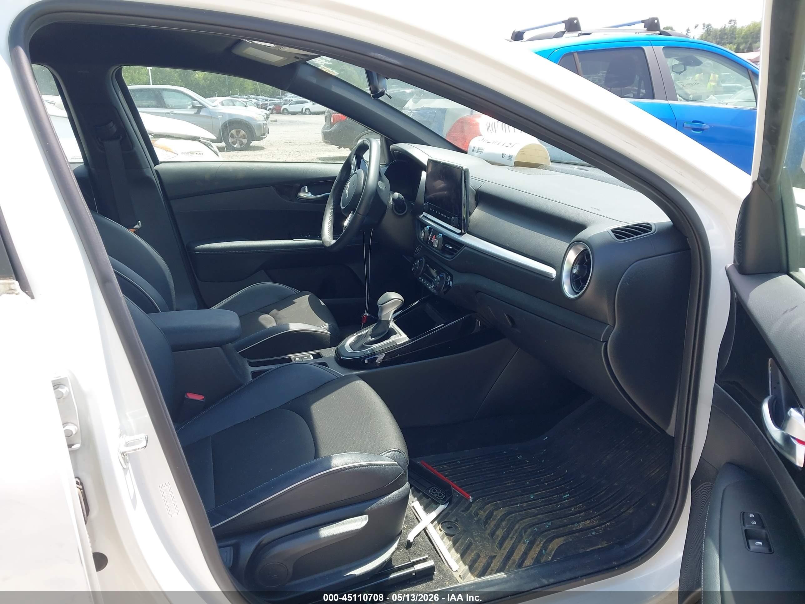 2023 Kia Forte Gt-line White vin: 3KPF54AD9PE532305
