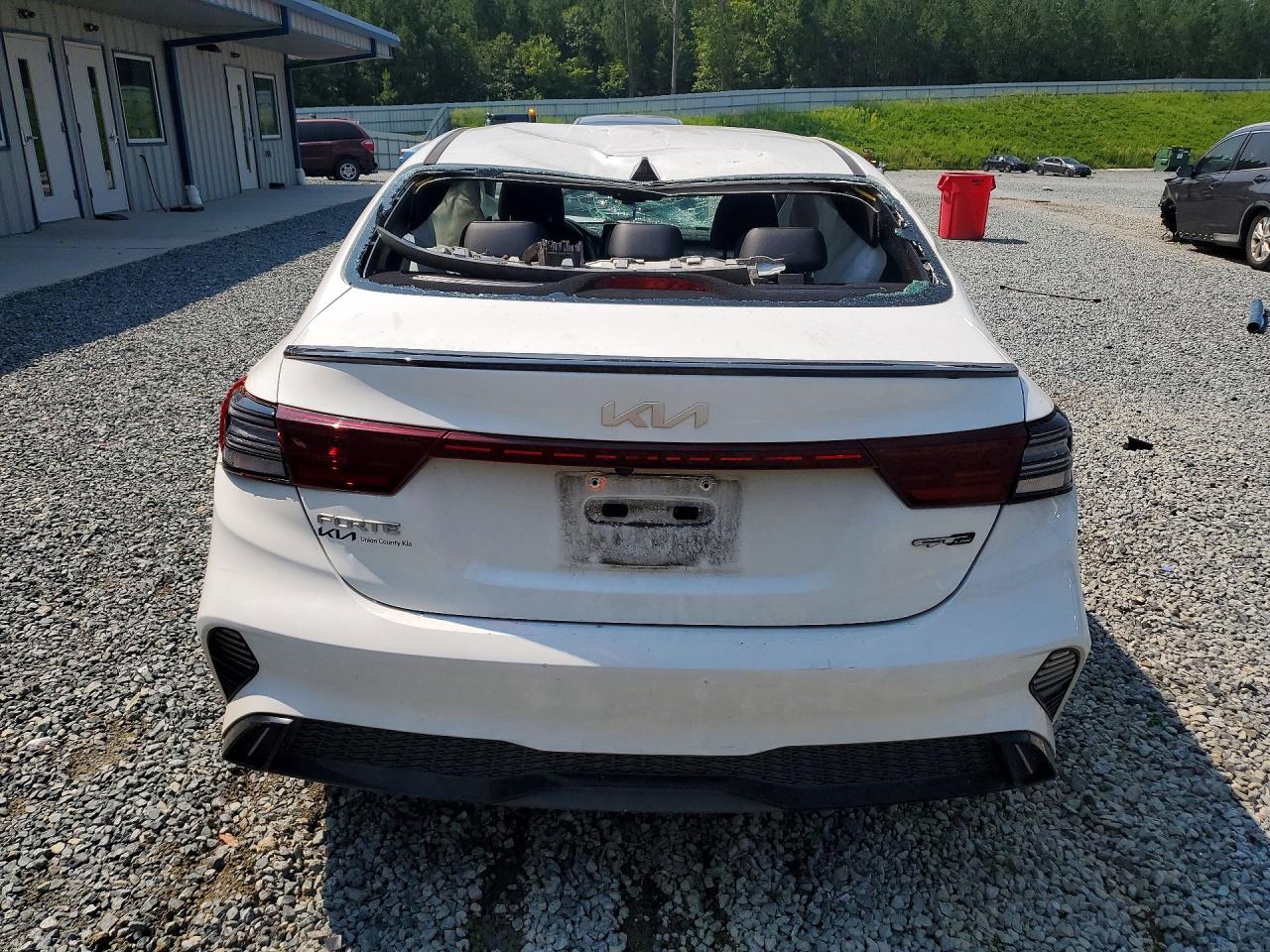 2023 Kia Forte Gt Line White vin: 3KPF54ADXPE544754