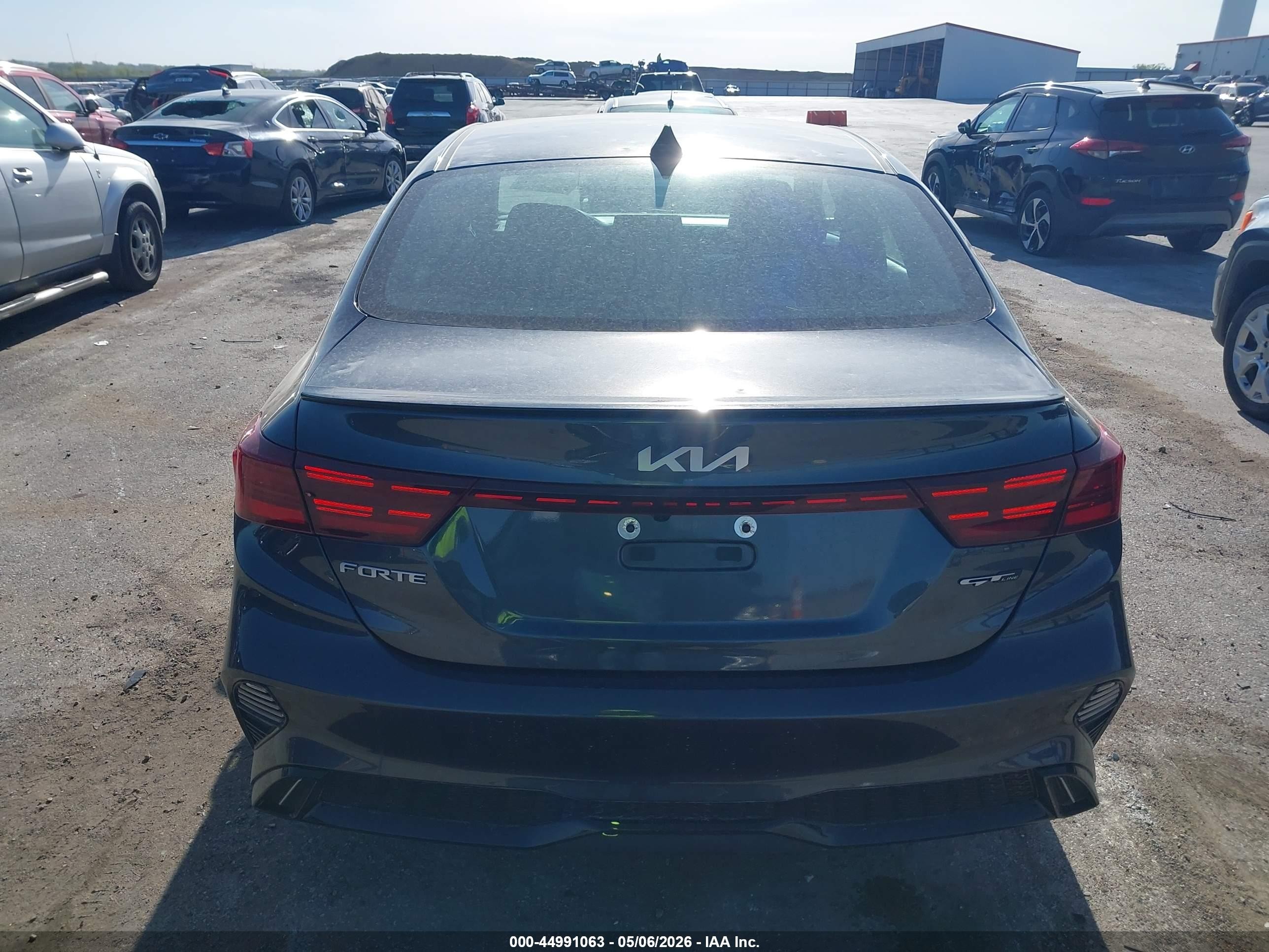 2023 Kia Forte Gt-line Gray vin: 3KPF54ADXPE598135