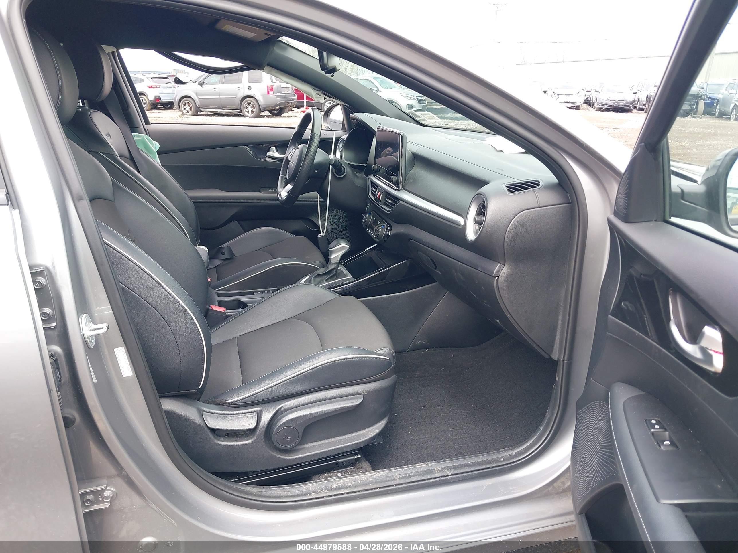 2023 Kia Forte Gt-line Gray vin: 3KPF54ADXPE683931