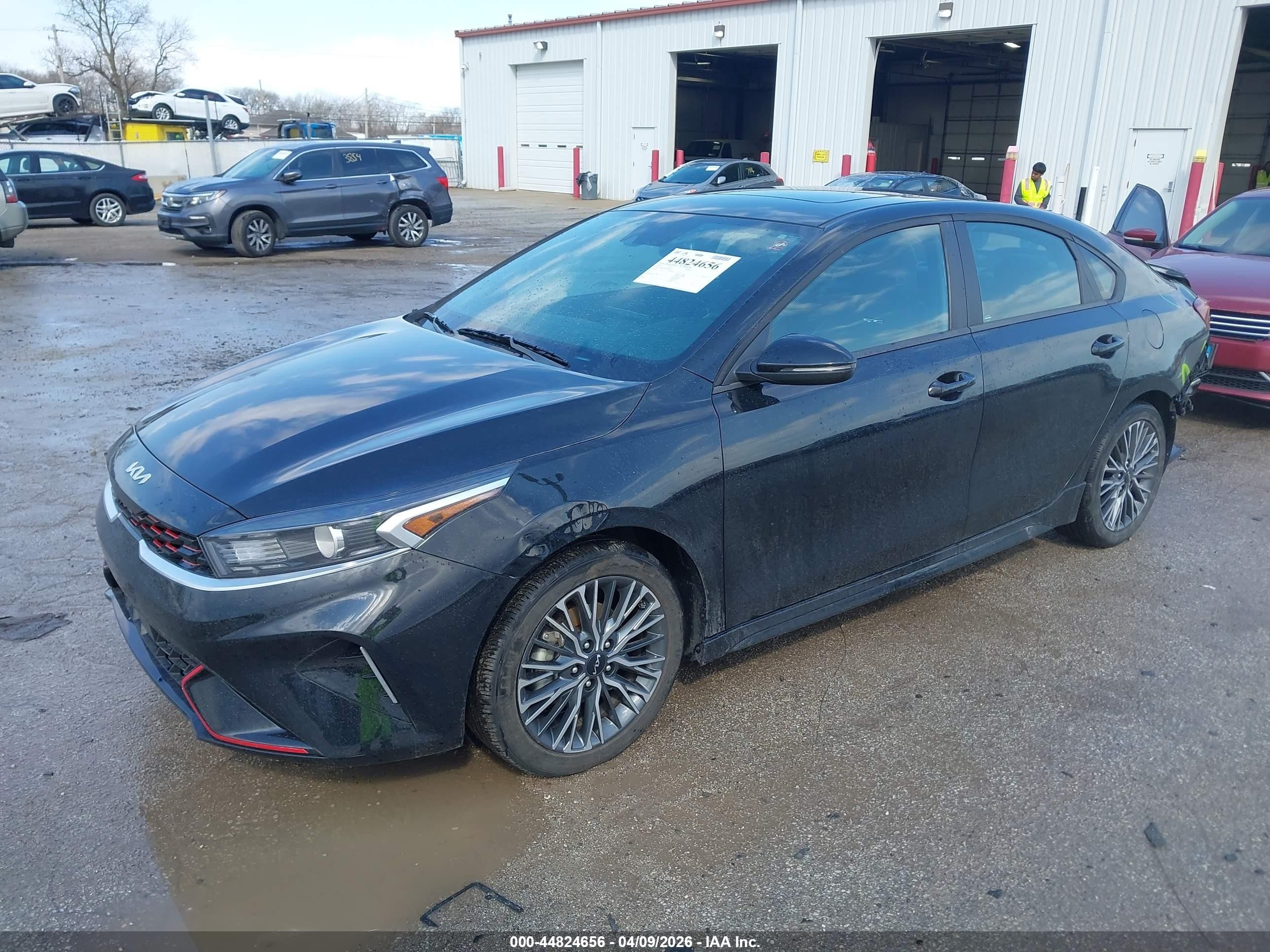 2024 Kia Forte Gt-line Black vin: 3KPF54ADXRE820224