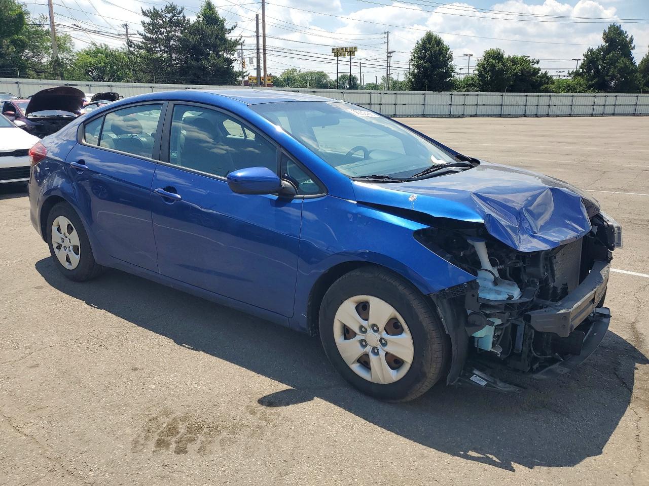 2018 Kia Forte Lx Blue vin: 3KPFK4A71JE272931