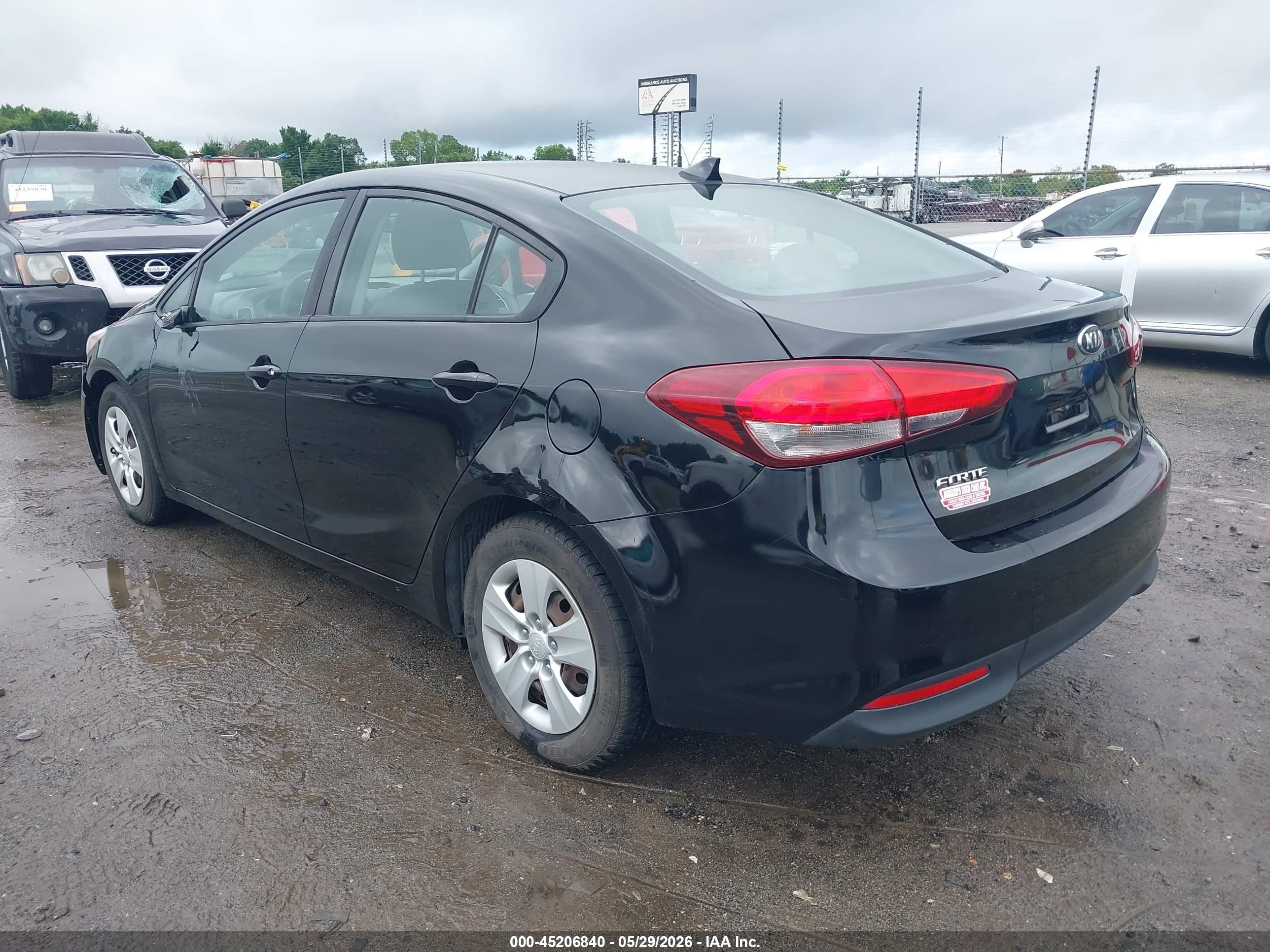 2017 Kia Forte Lx Black vin: 3KPFK4A73HE067847