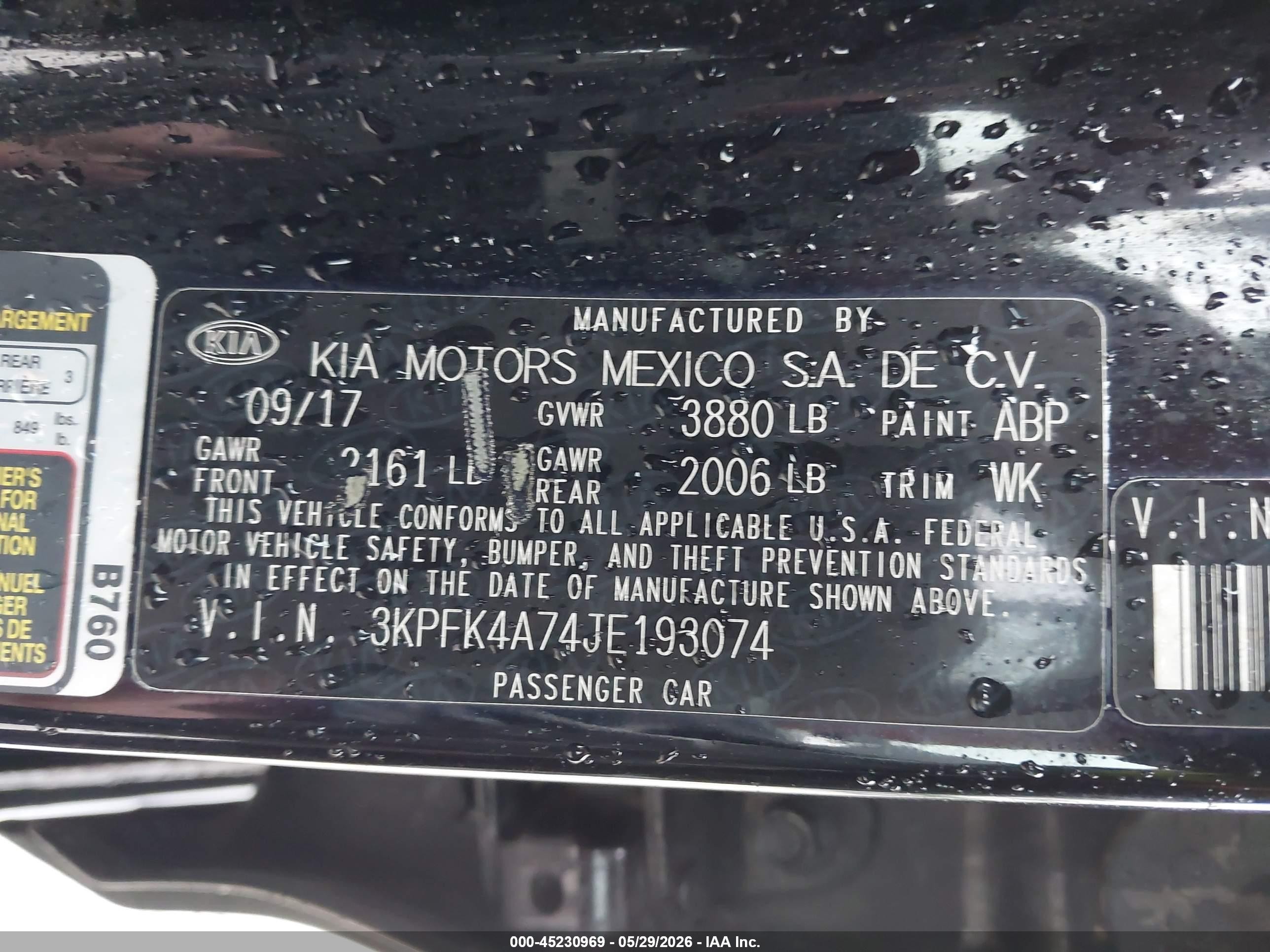2018 Kia Forte Lx Black vin: 3KPFK4A74JE193074