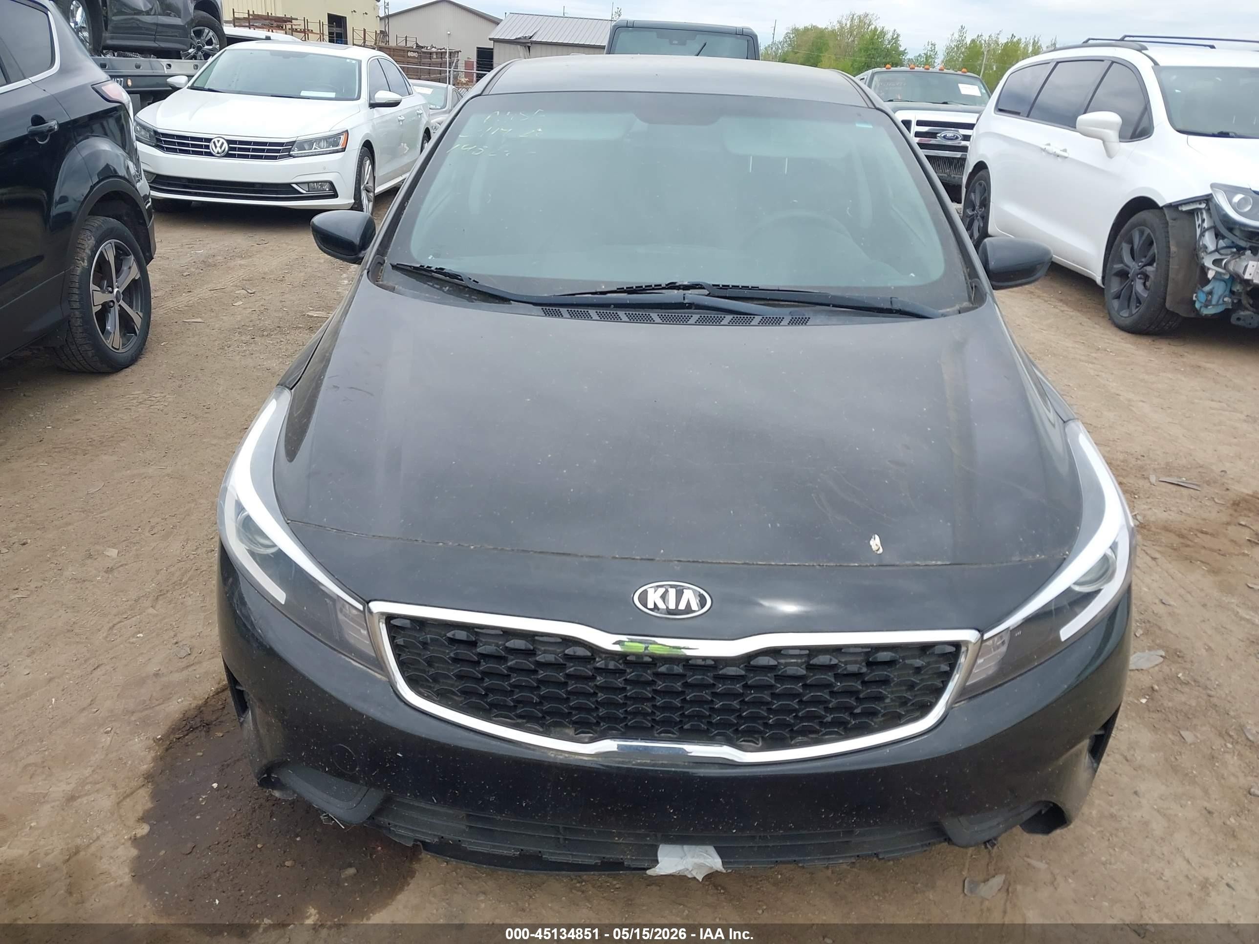 2018 Kia Forte Lx Black vin: 3KPFK4A76JE182884