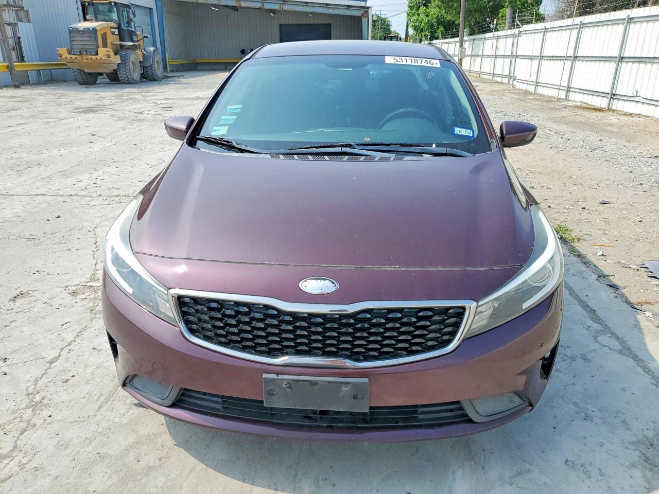 2018 Kia Forte Lx Purple vin: 3KPFK4A76JE228178