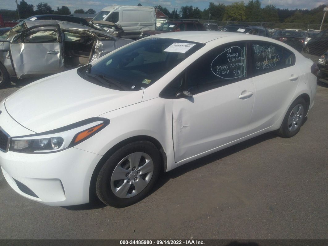 2018 Kia Forte Lx White vin: 3KPFK4A76JE283326