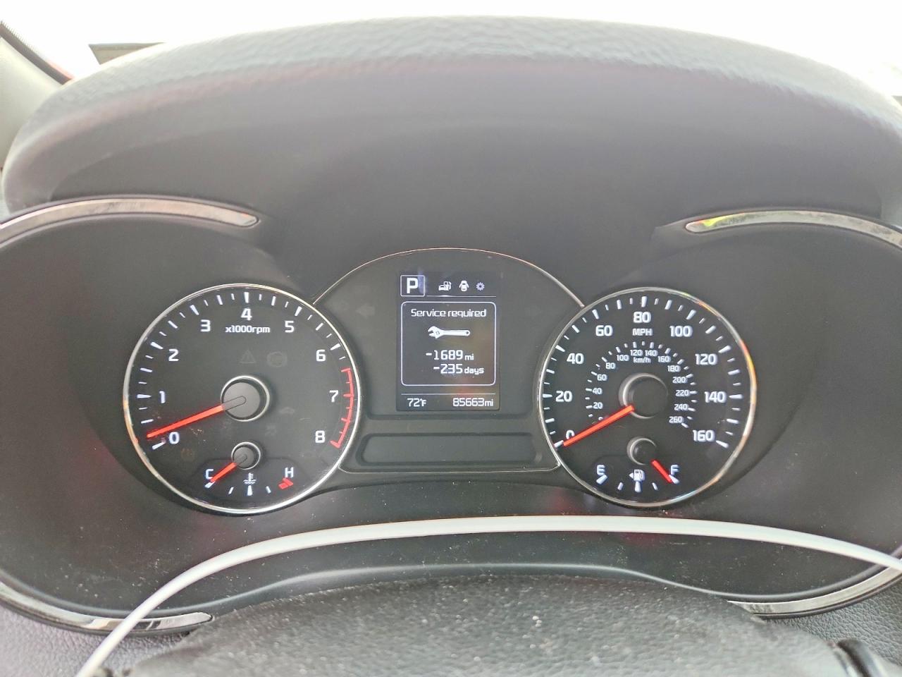 2018 Kia Forte Lx White vin: 3KPFK4A76JE283326