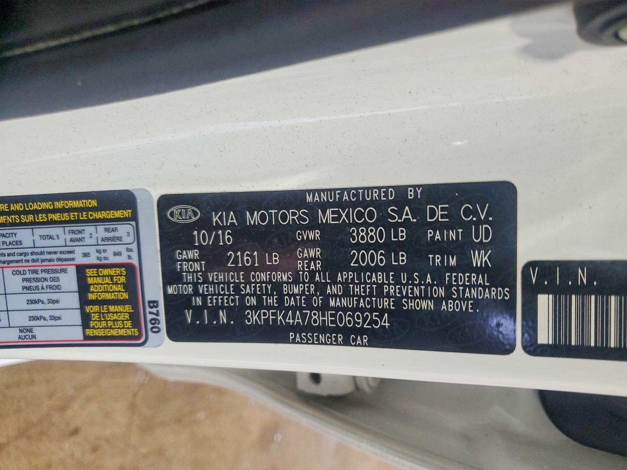 2017 Kia Forte Lx White vin: 3KPFK4A78HE069254