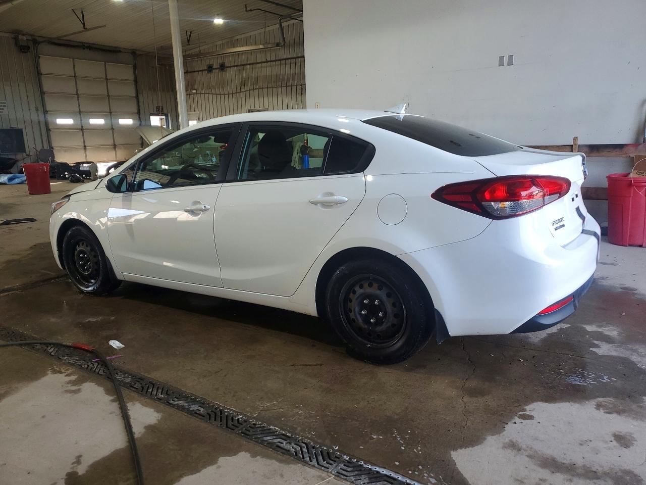 2017 Kia Forte Lx White vin: 3KPFK4A78HE069254