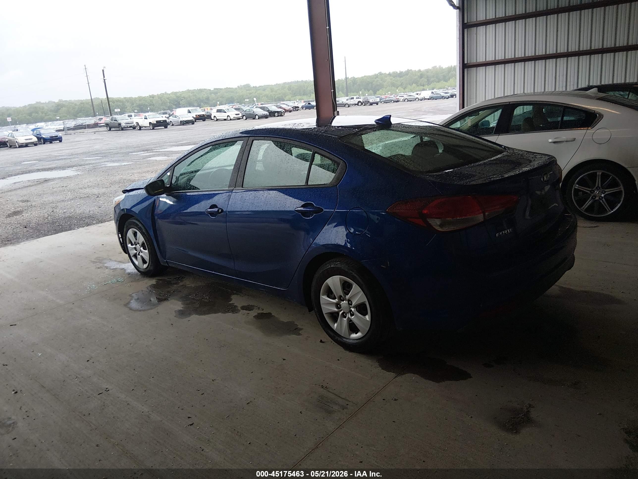 2017 Kia Forte Lx Blue vin: 3KPFK4A78HE146964