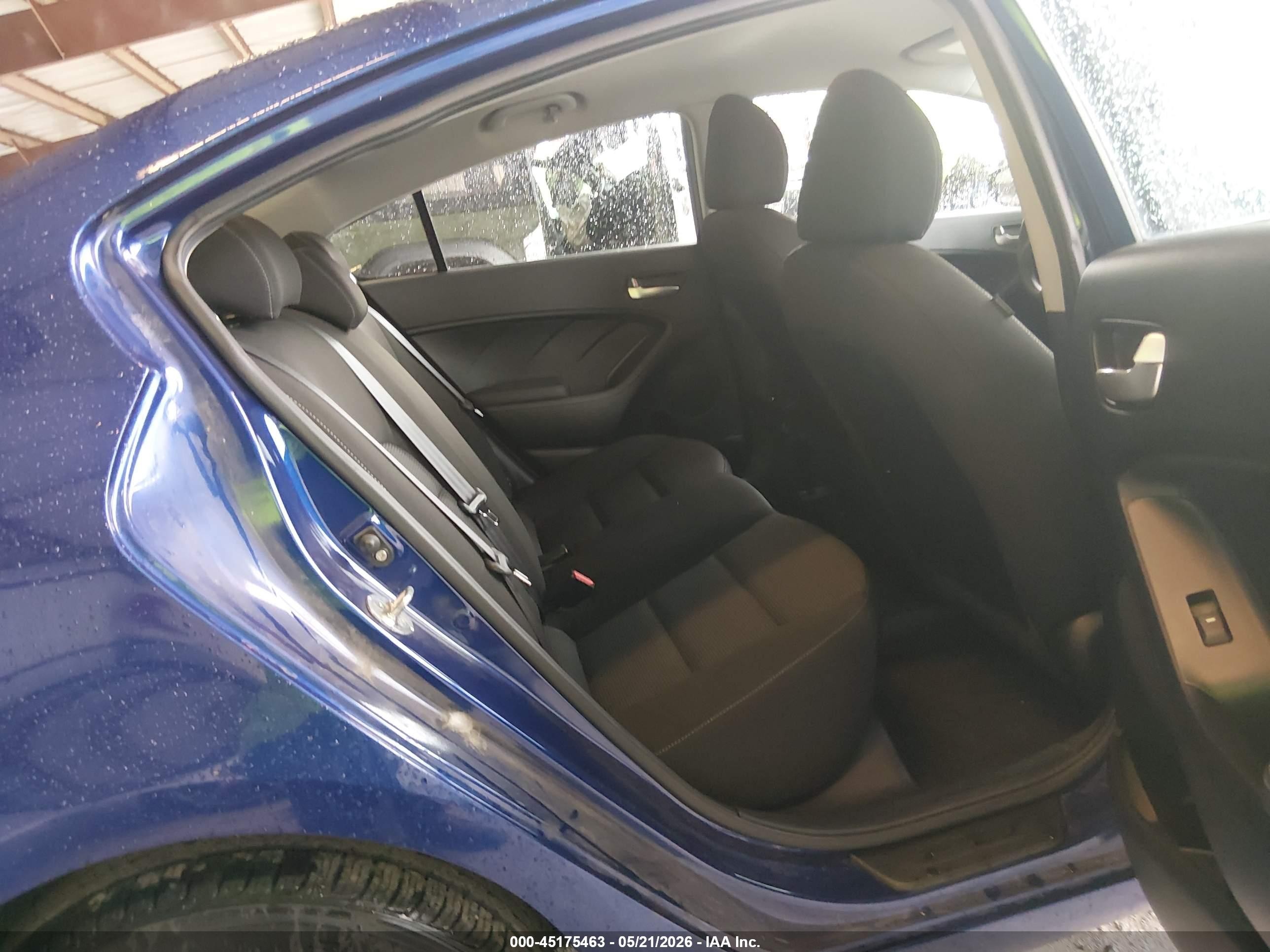 2017 Kia Forte Lx Blue vin: 3KPFK4A78HE146964