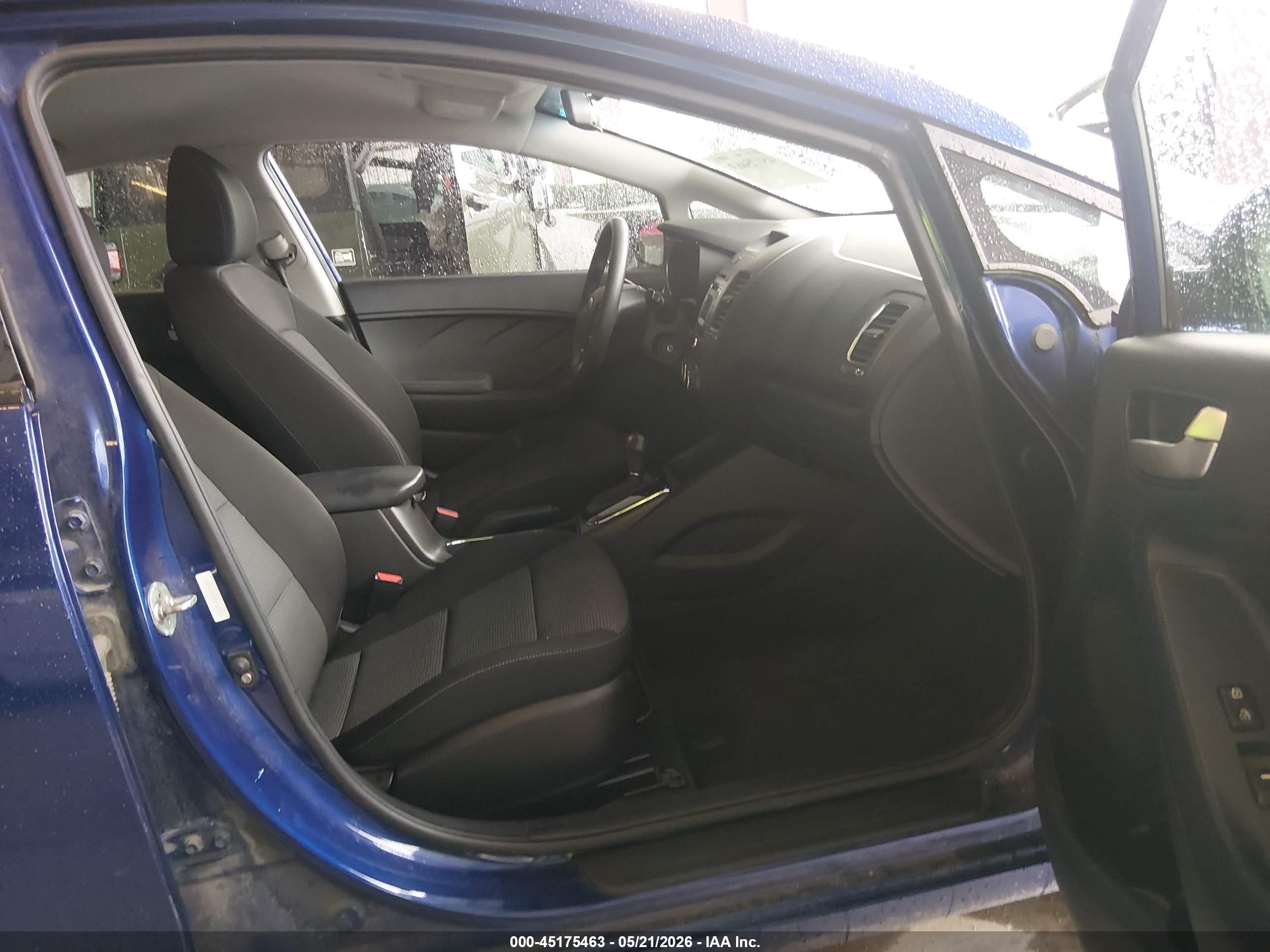 2017 Kia Forte Lx Blue vin: 3KPFK4A78HE146964