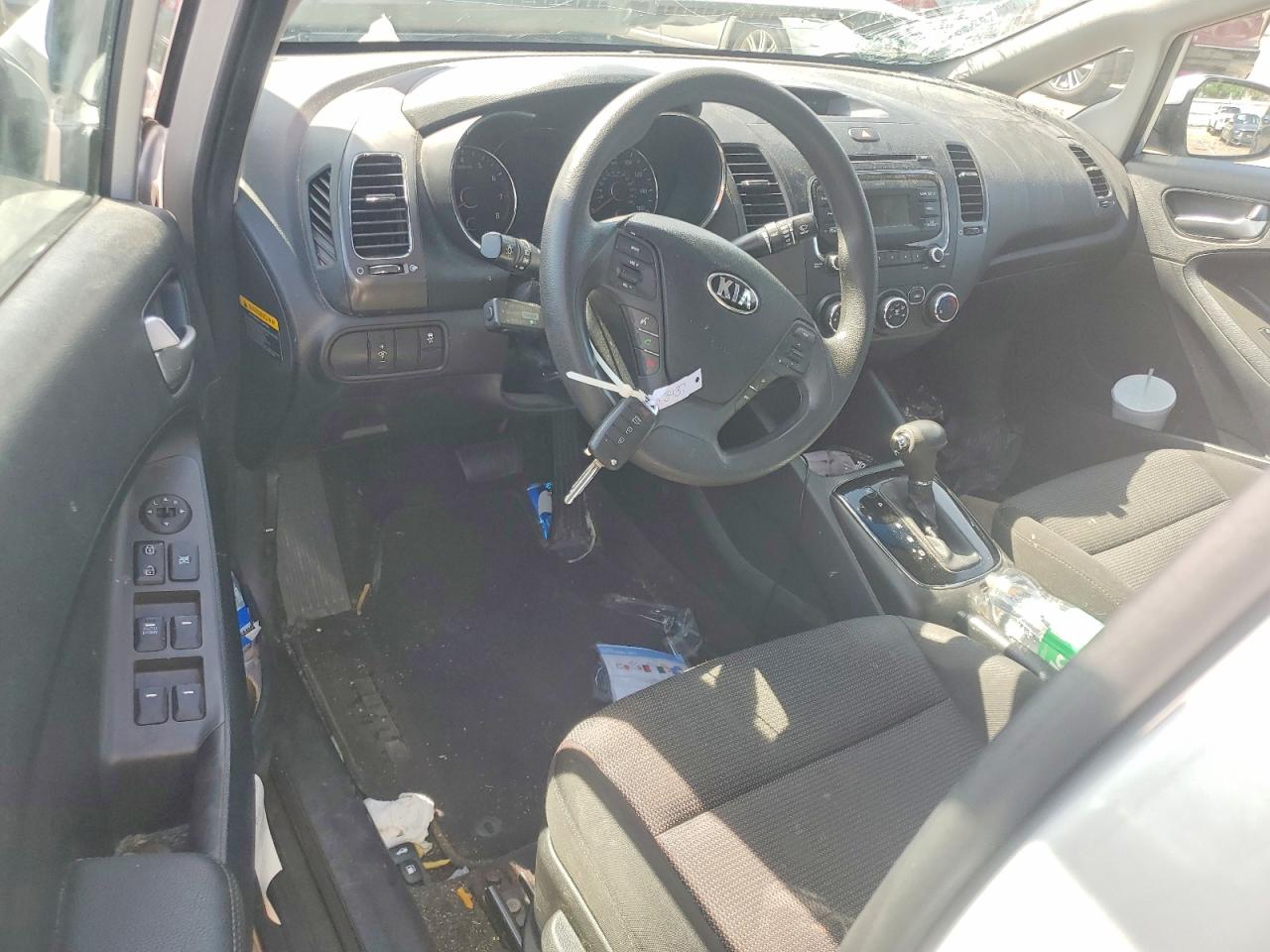 2017 Kia Forte Lx Silver vin: 3KPFK4A79HE027059