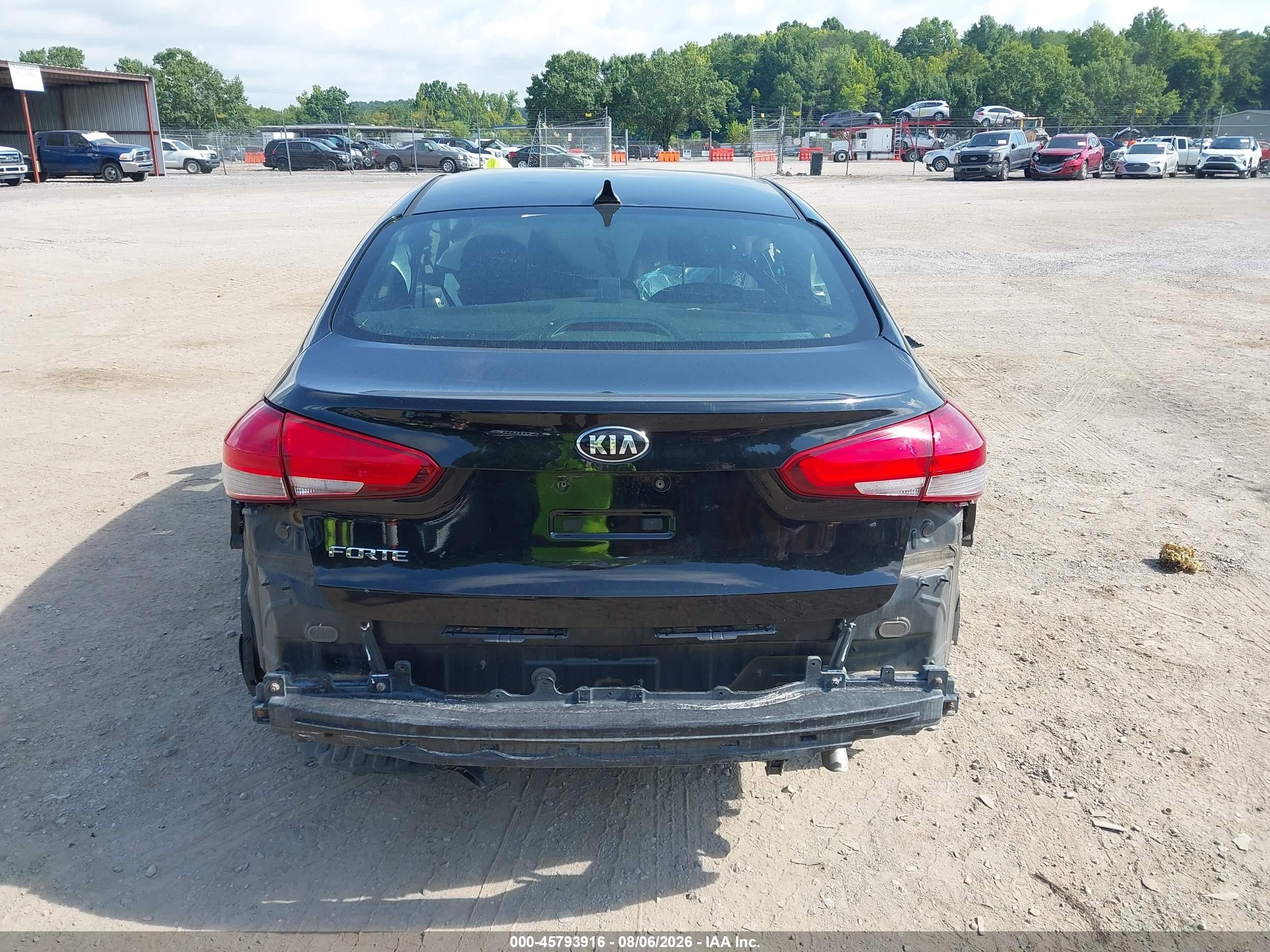 2017 Kia Forte Lx Black vin: 3KPFK4A79HE056514