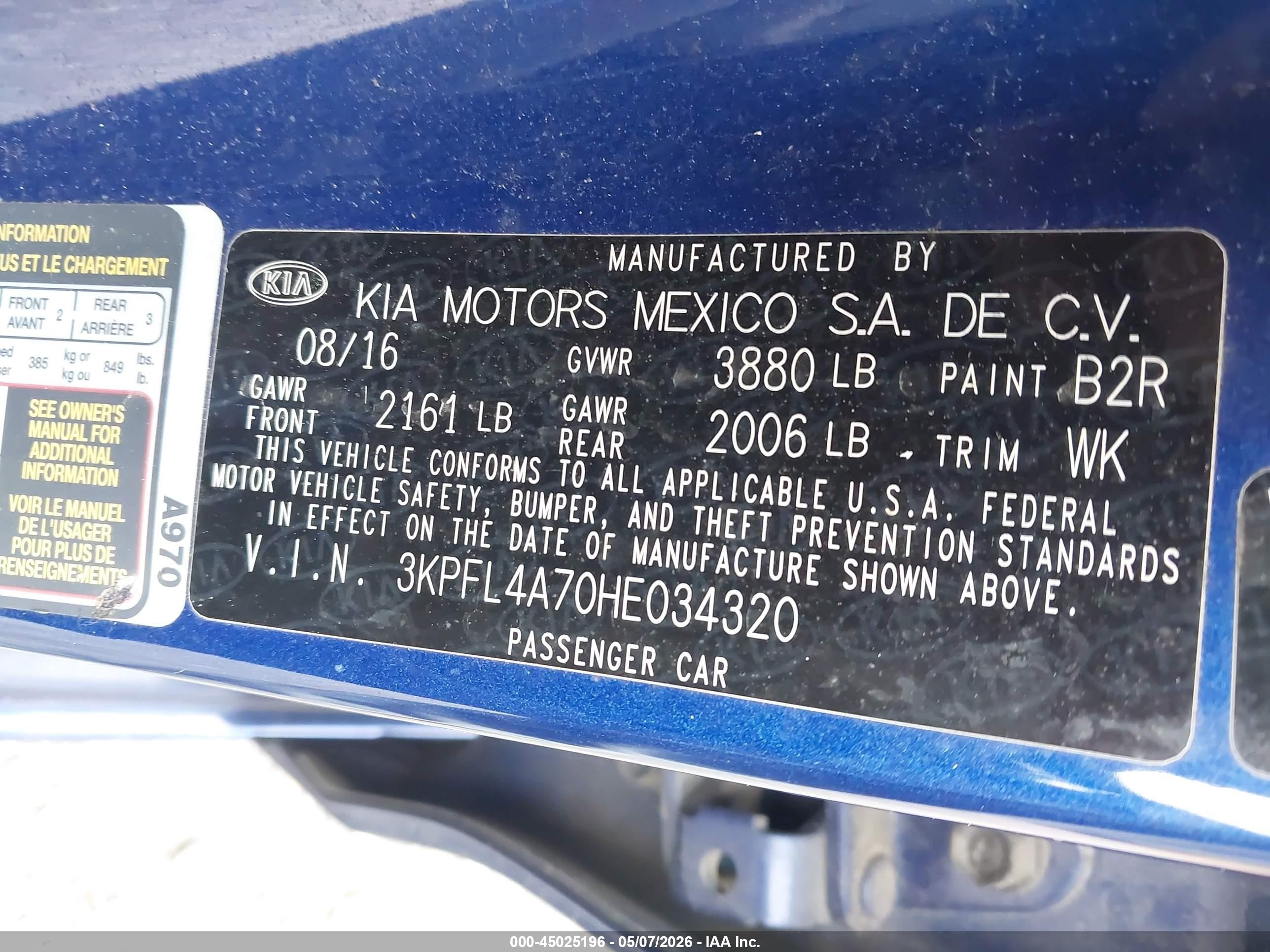 2017 Kia Forte S Blue vin: 3KPFL4A70HE034320