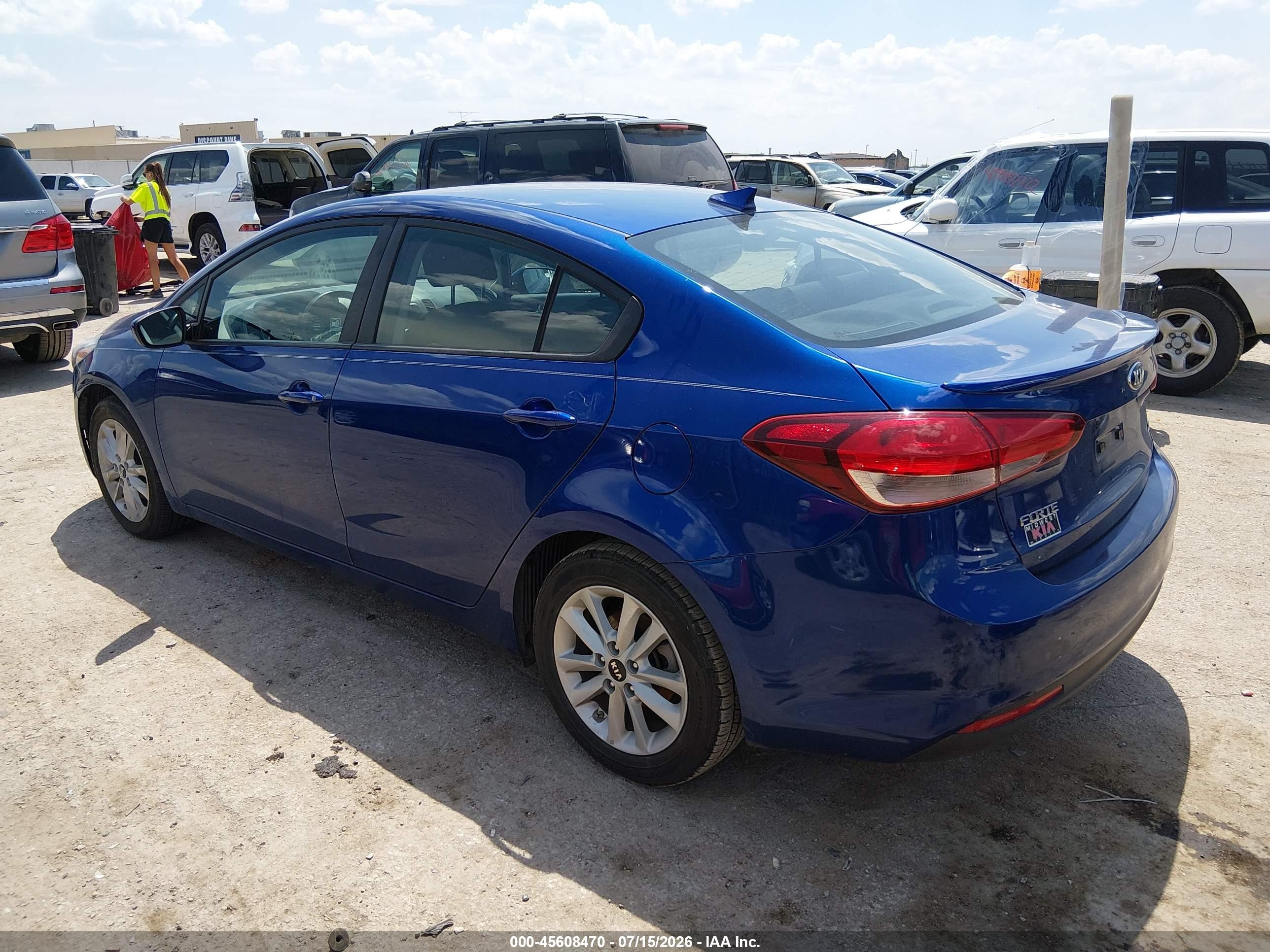 2017 Kia Forte S Blue vin: 3KPFL4A70HE052087