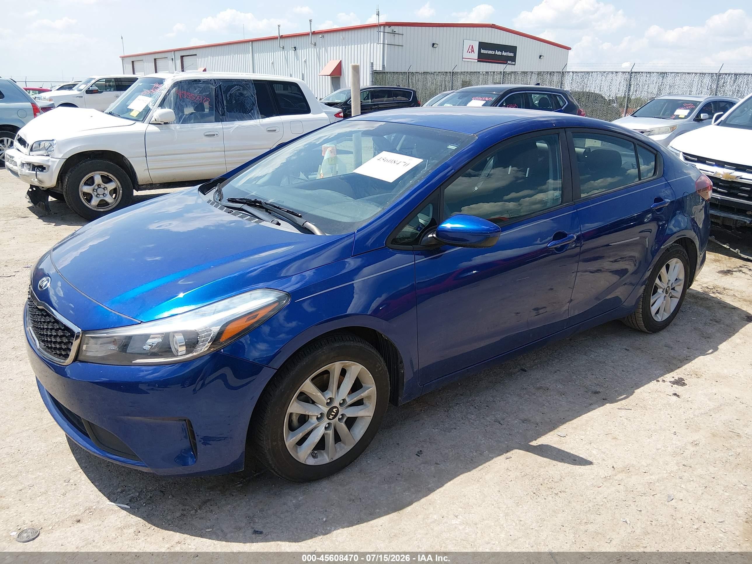 2017 Kia Forte S Blue vin: 3KPFL4A70HE052087