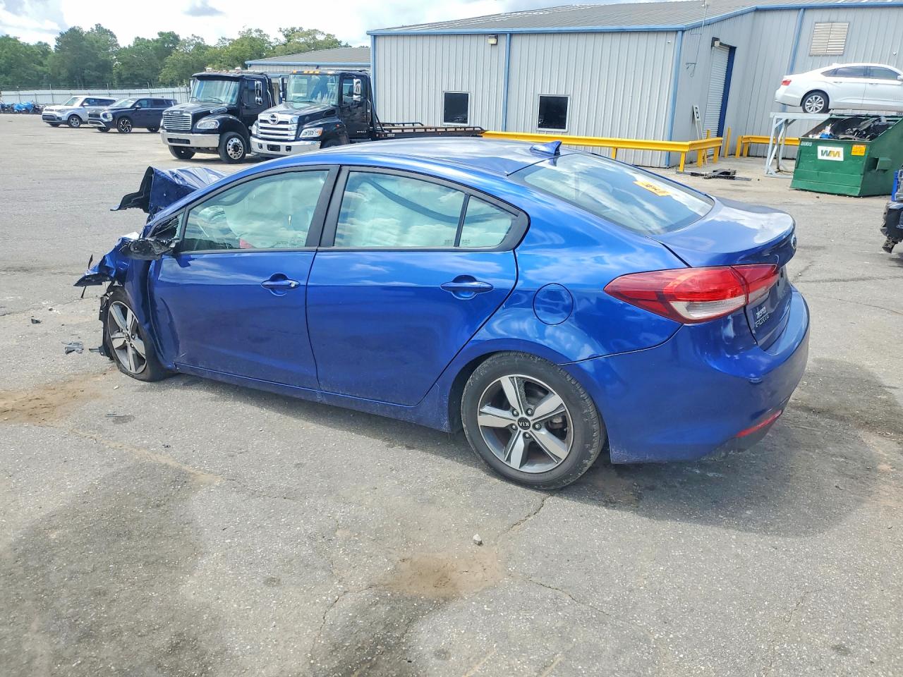 2018 Kia Forte Lx Синий vin: 3KPFL4A71JE193157