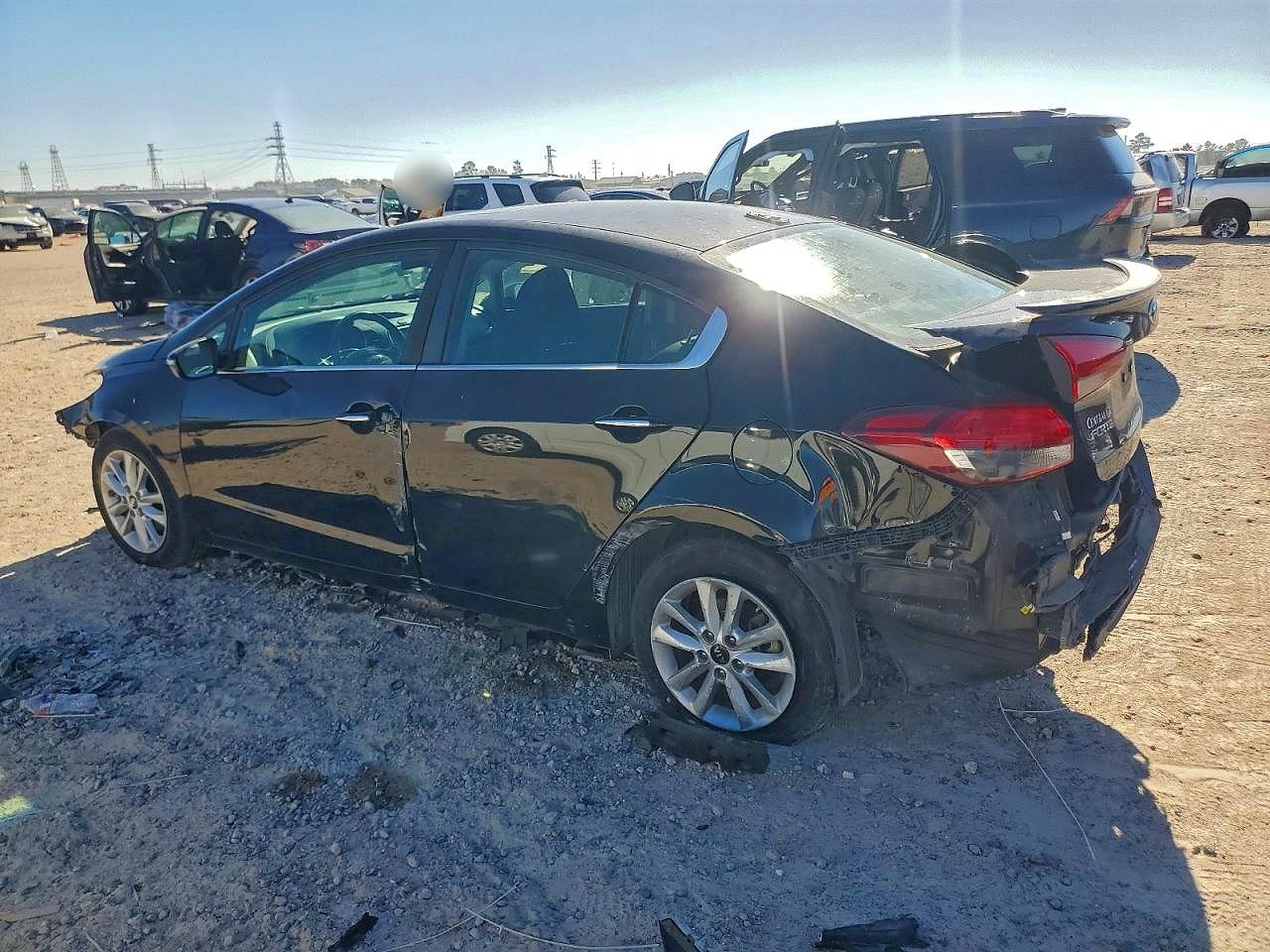 2017 Kia Forte S Black vin: 3KPFL4A74HE047071
