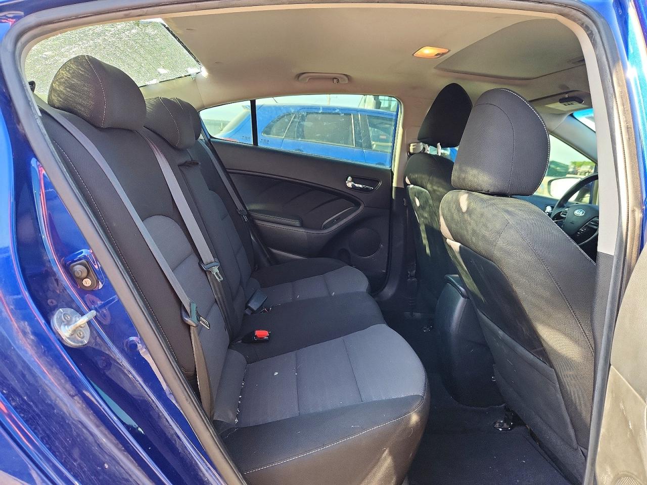 2017 Kia Forte S Blue vin: 3KPFL4A74HE057650