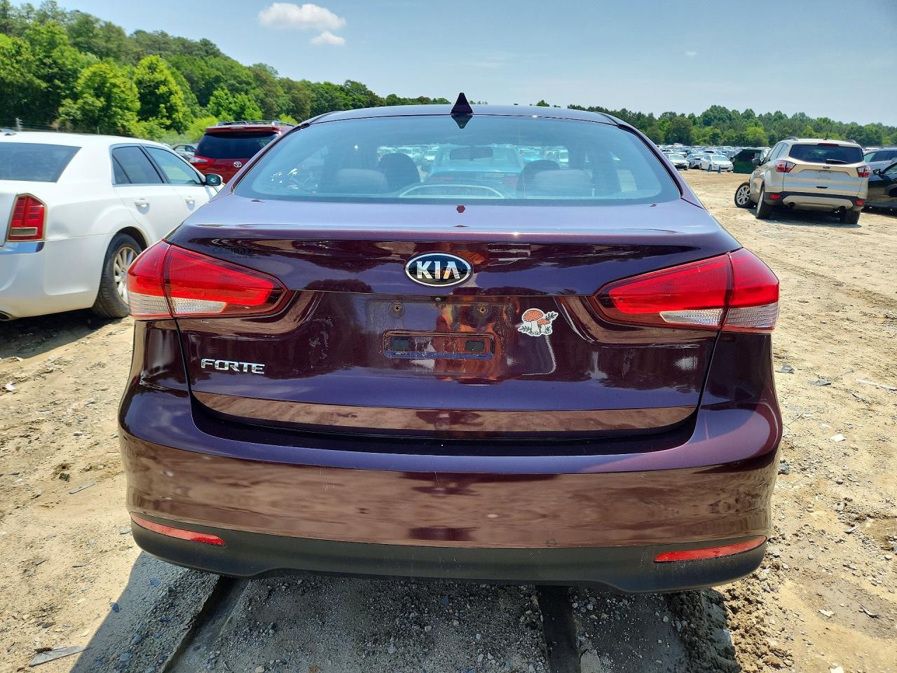 2018 Kia Forte Lx Burgundy vin: 3KPFL4A74JE196652