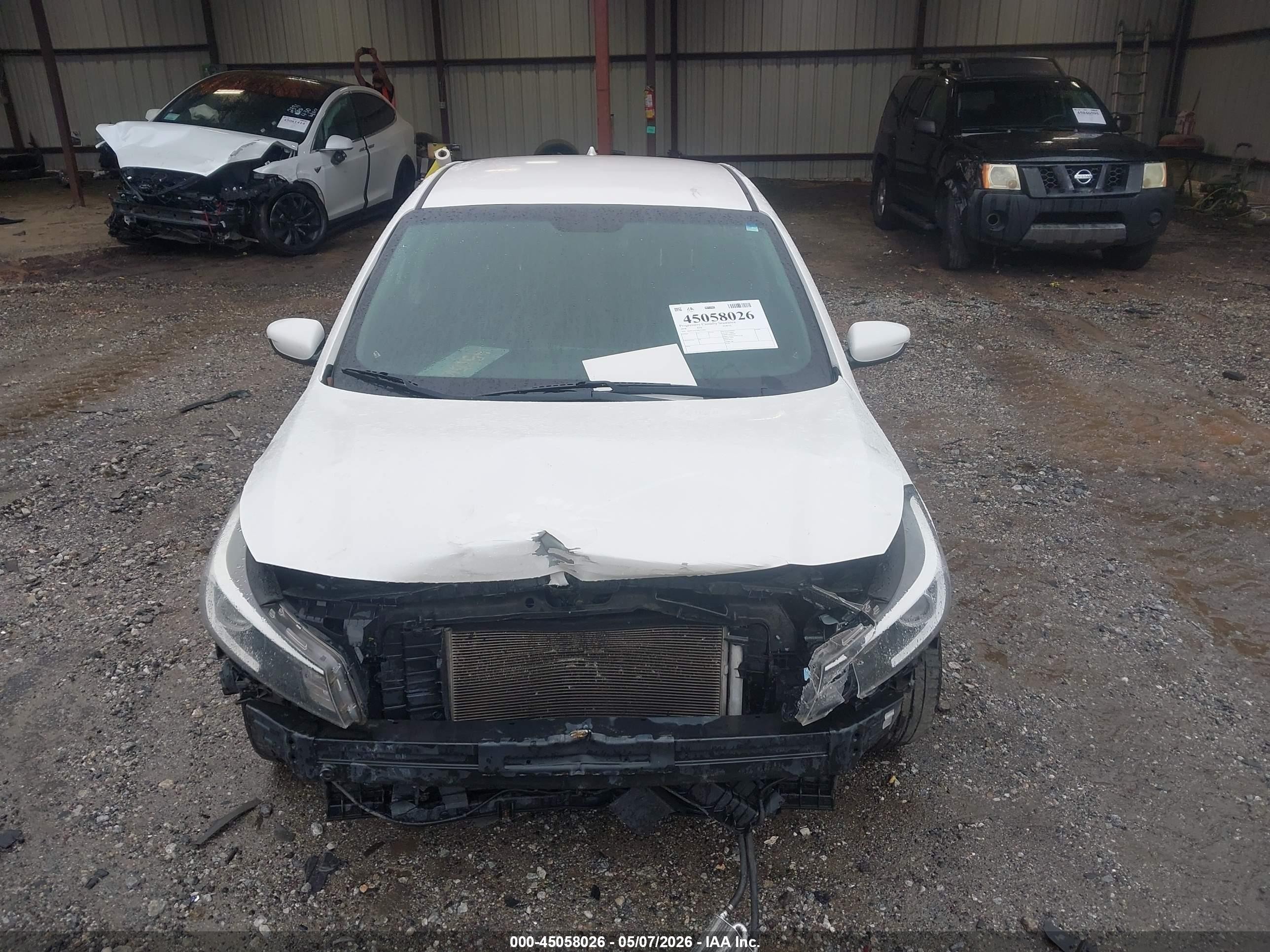 2018 Kia Forte Lx White vin: 3KPFL4A75JE171095