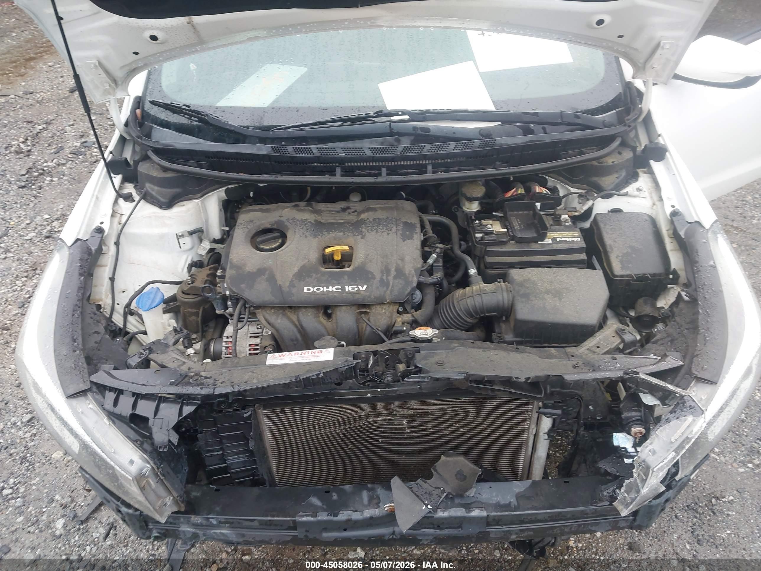 2018 Kia Forte Lx White vin: 3KPFL4A75JE171095