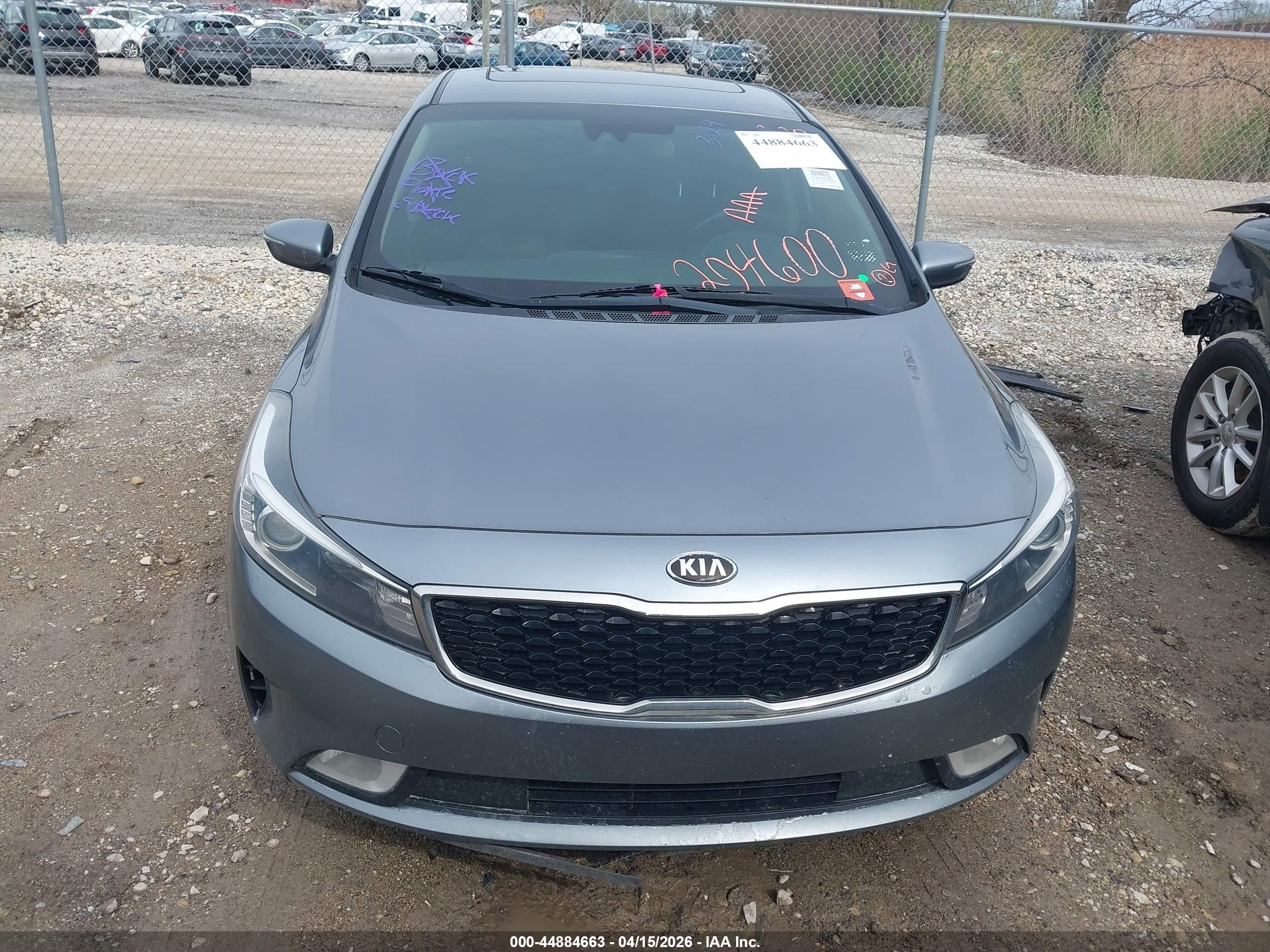 2018 Kia Forte S Gray vin: 3KPFL4A75JE204600
