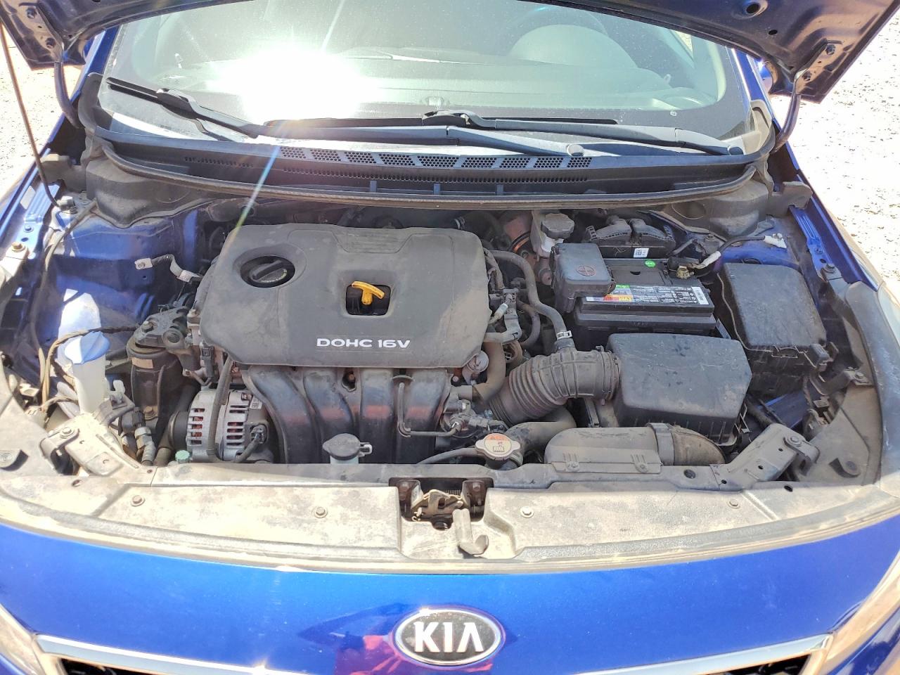 2018 Kia Forte Lx Синий vin: 3KPFL4A77JE241972