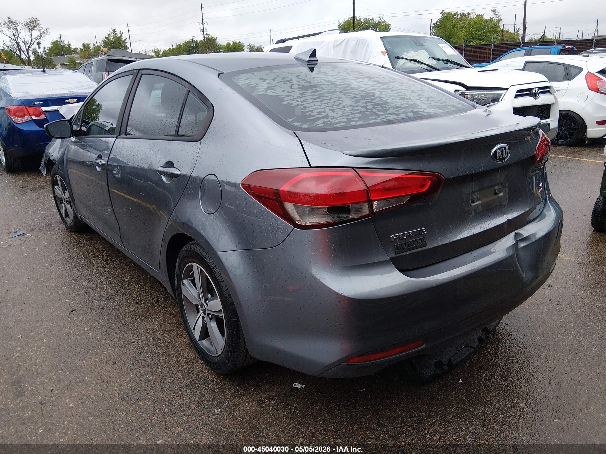 2018 Kia Forte S Gray vin: 3KPFL4A78JE224825