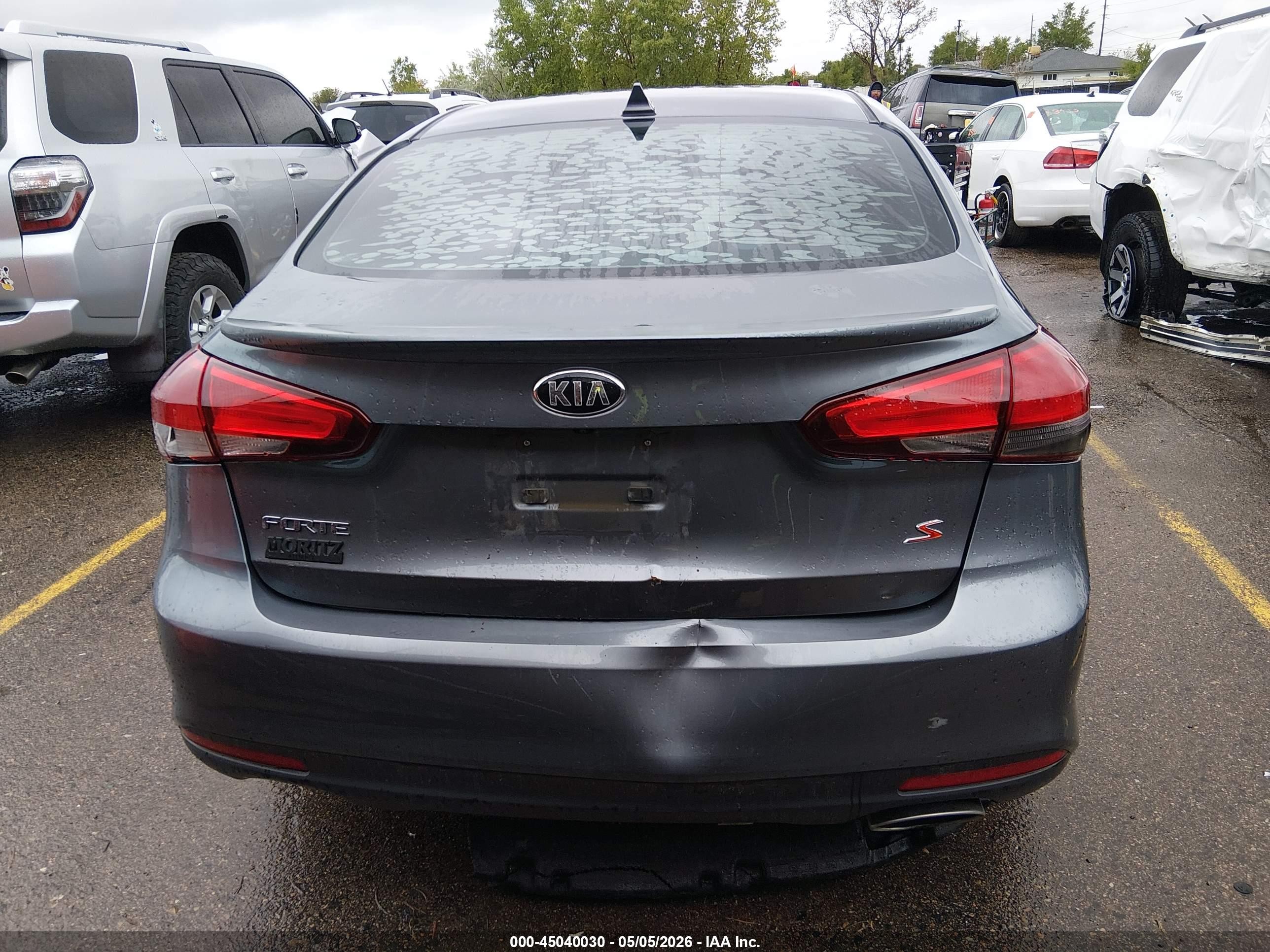 2018 Kia Forte S Gray vin: 3KPFL4A78JE224825